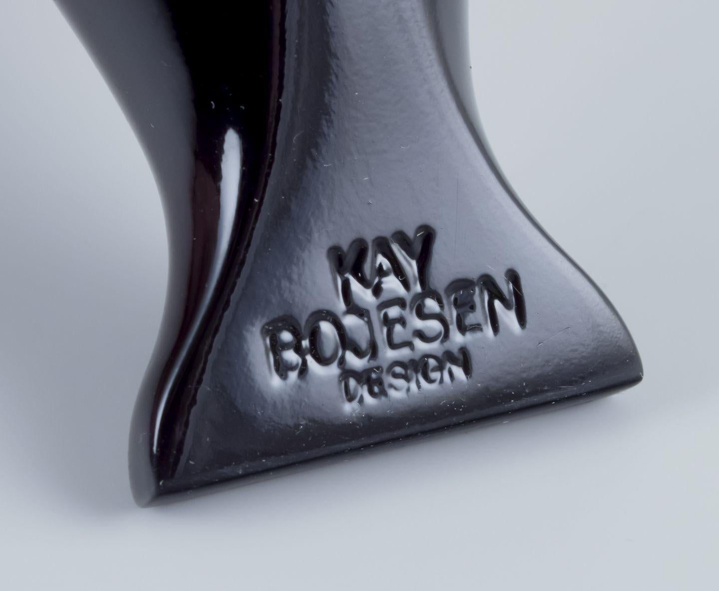 Kay Bojesen (1886-1958), Danish designer. Two wooden turtledoves in black colour In Excellent Condition For Sale In Copenhagen, DK