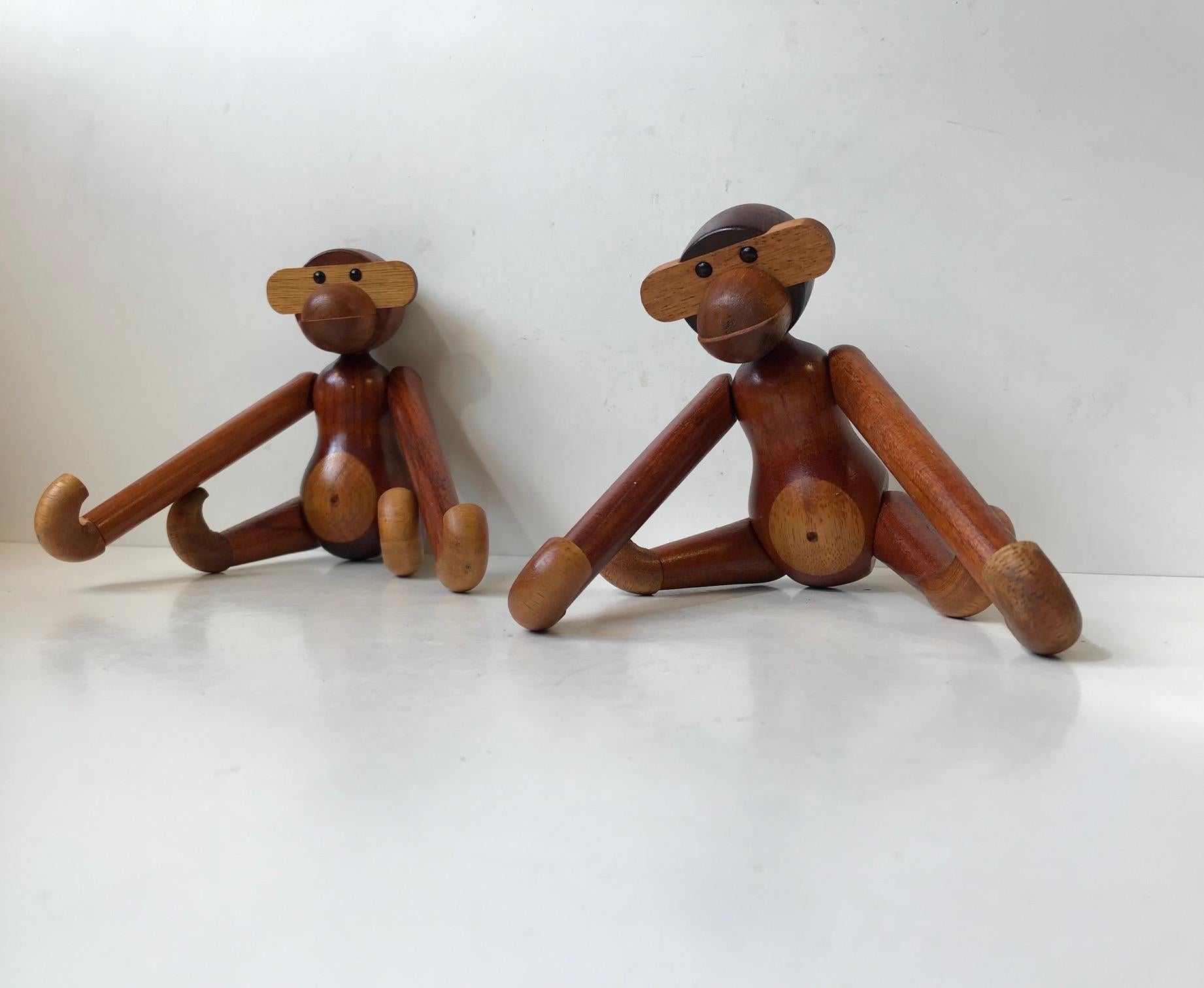 Mid-Century Modern Kay Bojesen, a Pair of Vintage Monkeys with Articulated Limbs, Denmark