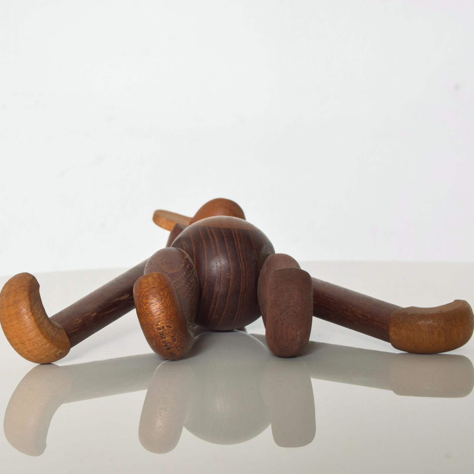 Mid-Century Modern Kay Bojesen Cute Wooden Flexible Figurine Monkey Toy in Teak, Denmark, 1960s