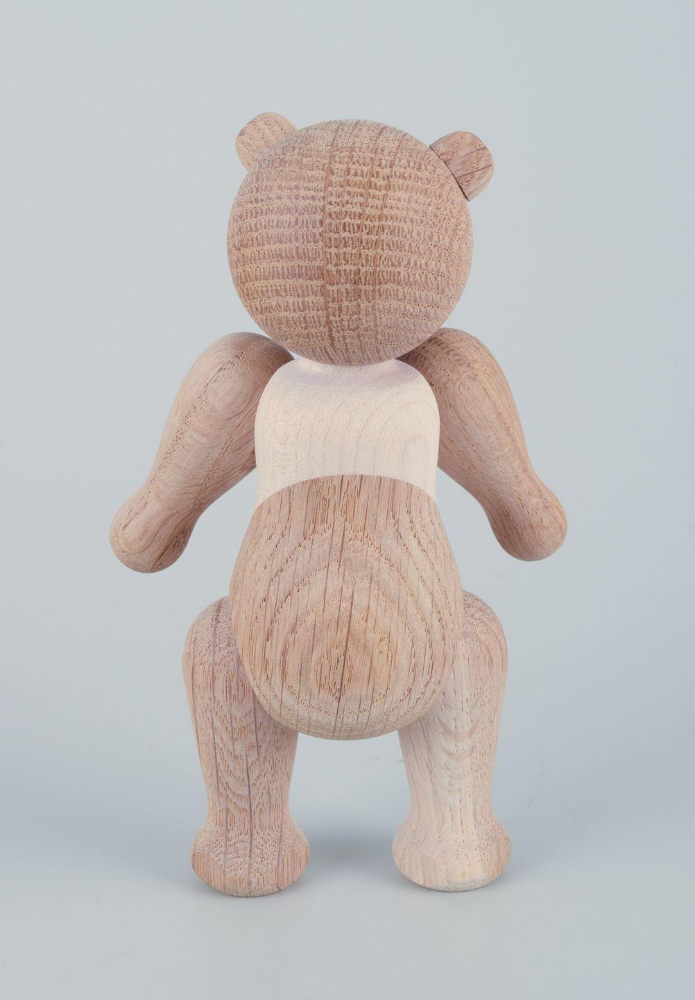 Kaye Bojesen, designer danese. Orso in legno. 21° A.I.C. In condizioni buone in vendita a Copenhagen, DK