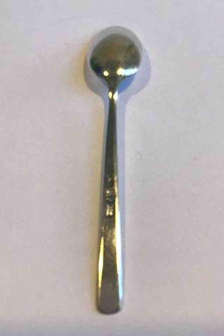 Kay Bojesen Grand Prix Sterling Silver Teaspoon In Good Condition For Sale In Copenhagen, DK