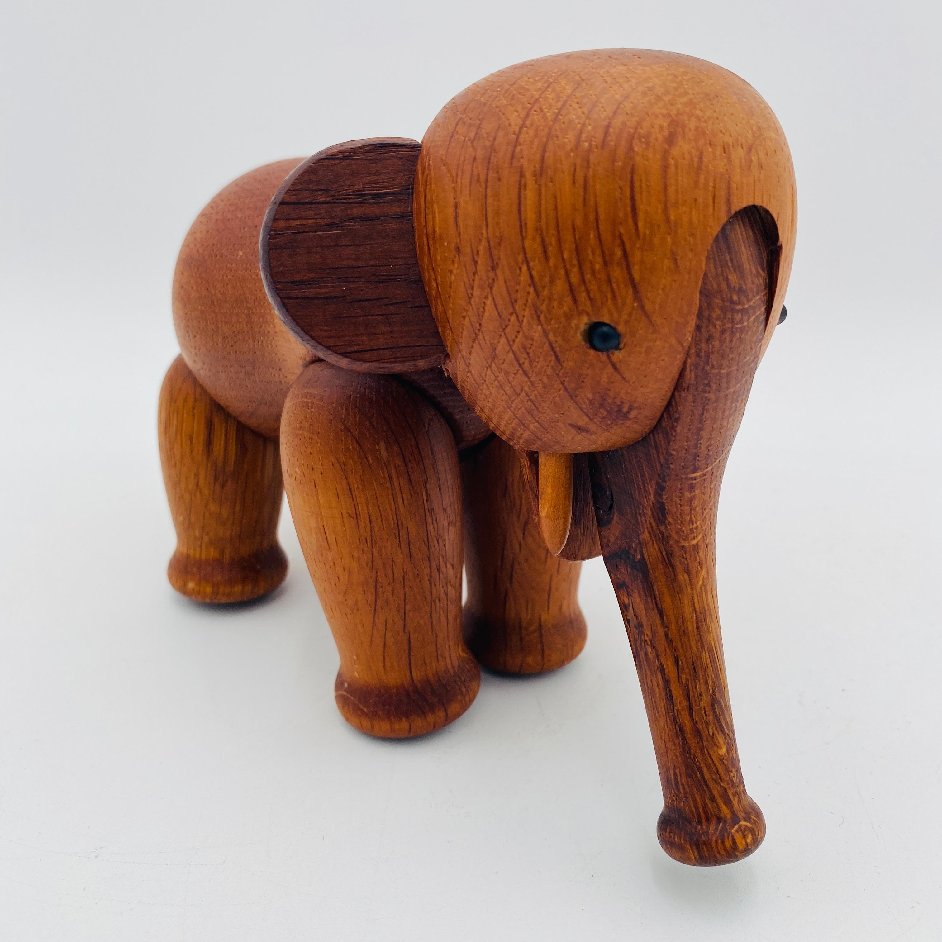 Mid-Century moderno Elefante Oak Kay Bojesen Danimarca, anni '60 in vendita