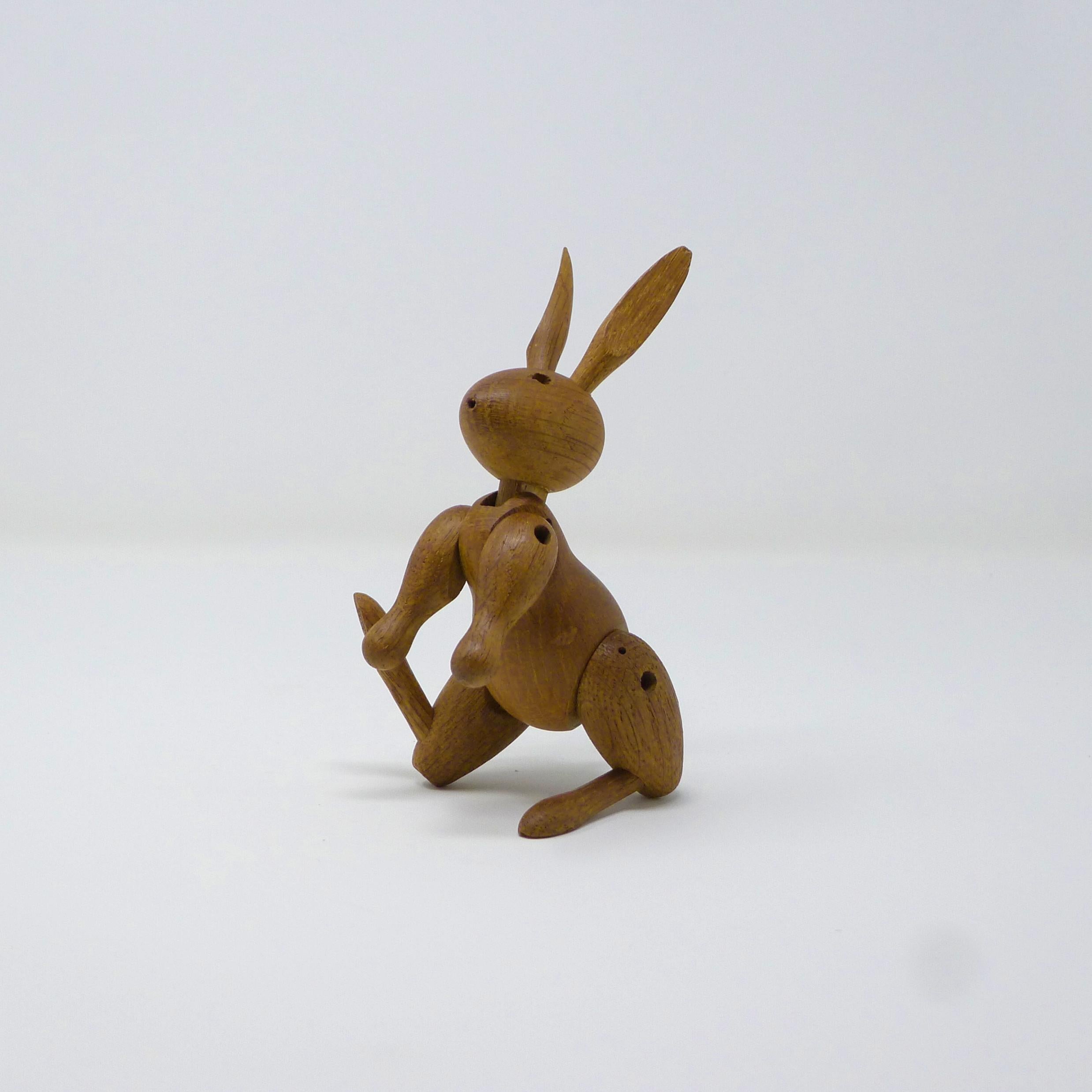 Kay Bojesen, Original Vintage Kleiner Vintage-Kaninchen, entworfen 1957, signiert (Eichenholz)