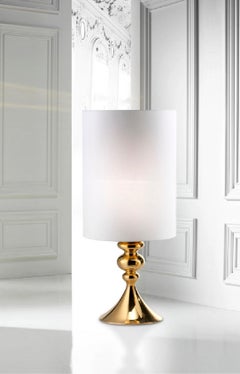 KAY, lampada in ceramica realizzata a mano in oro a 24 carati da Gabriella B. Made in Italy