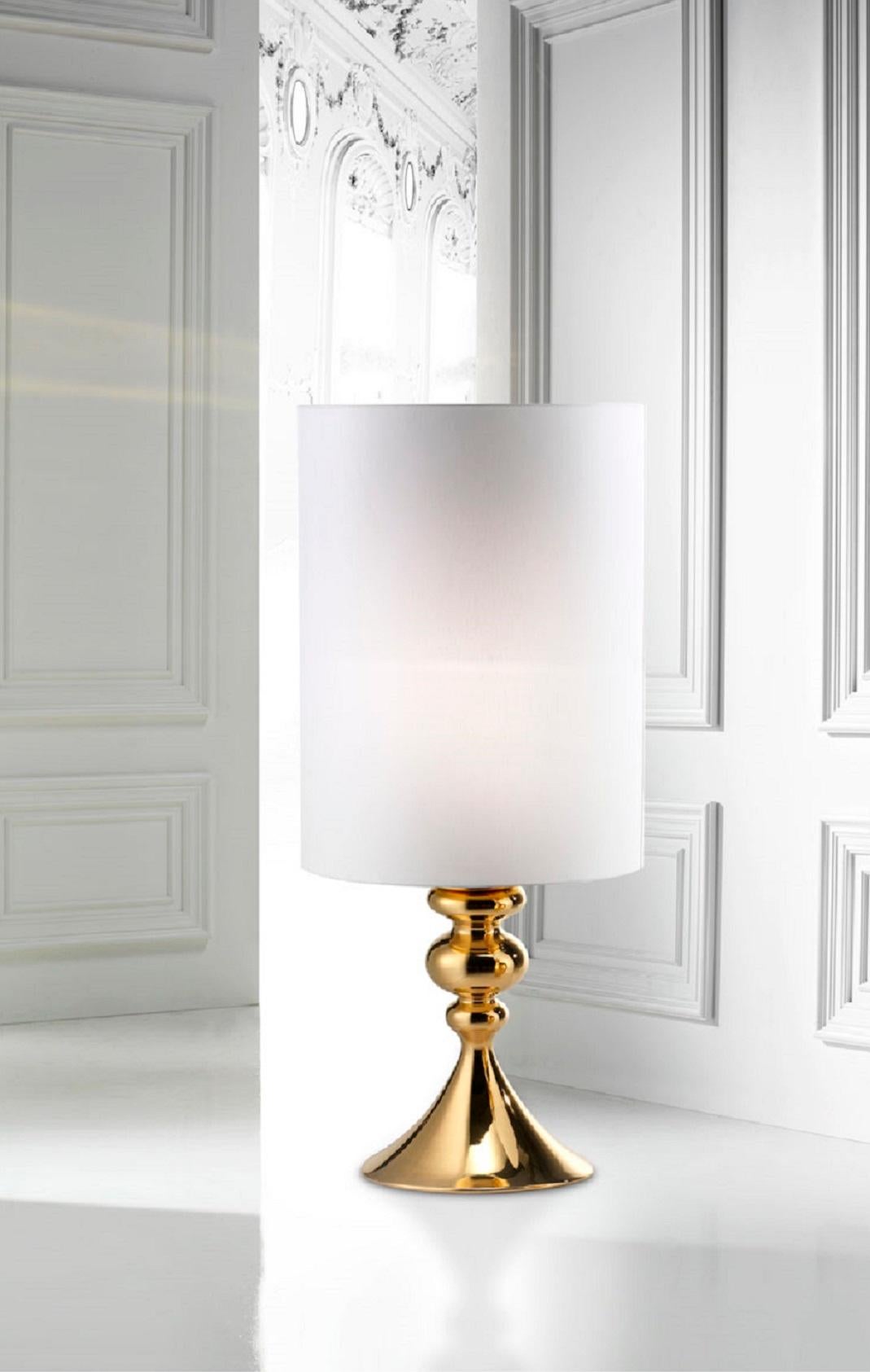 Modern KAY, Ceramic Lamp Handcrafted in 24-Karat Gold by Gabriella B. Made in Italy For Sale