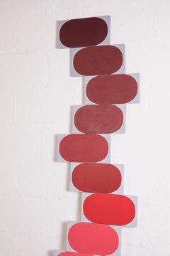 XENZIA - Contemporary Wall Hanging Sculpture, Red to Green 