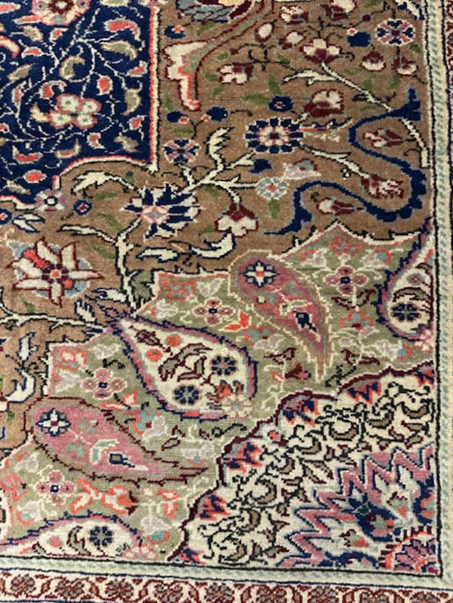 Hand-Woven Kayseri carpet For Sale