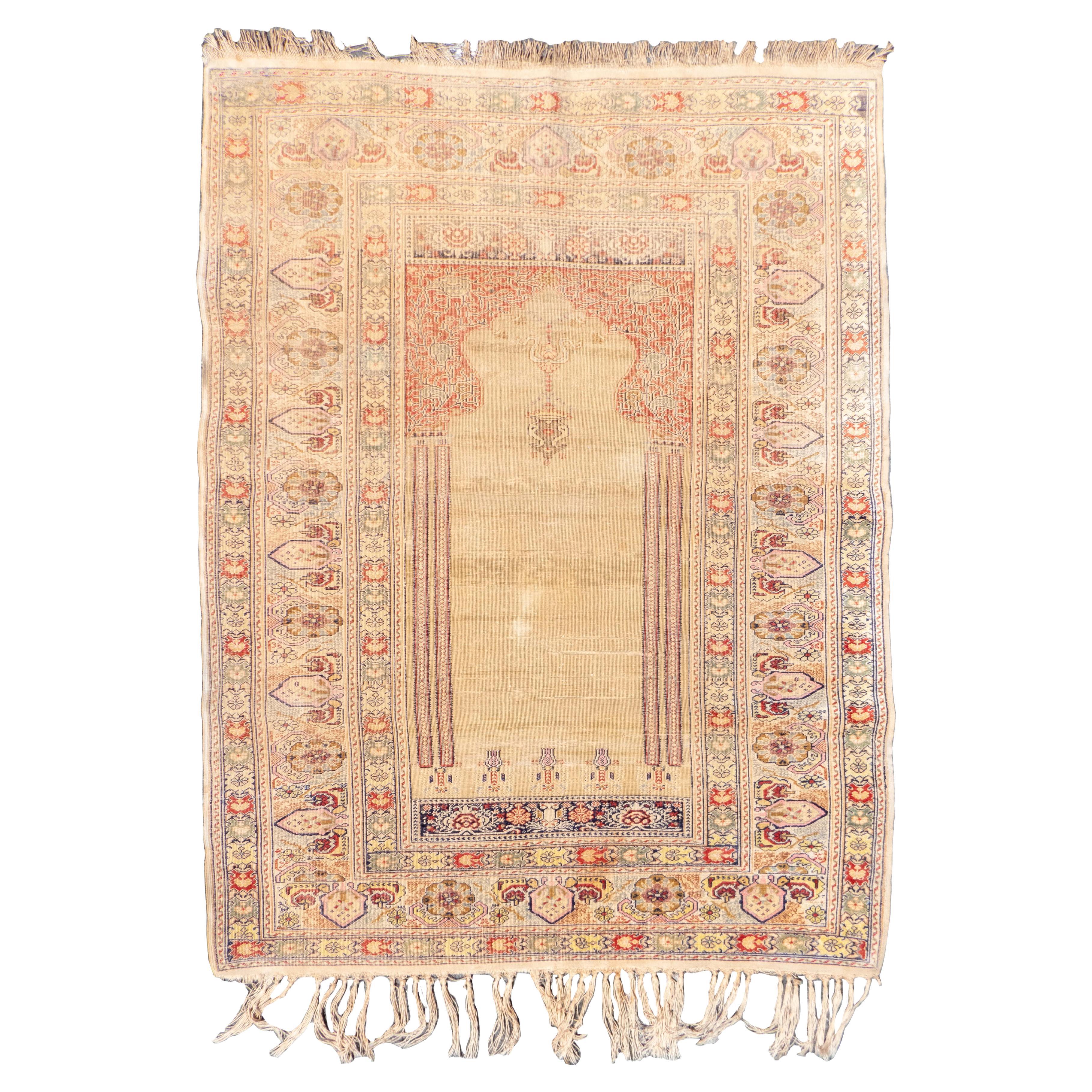 Tapis de prière en soie de Kayseri, 20e siècle (1er trimestre)