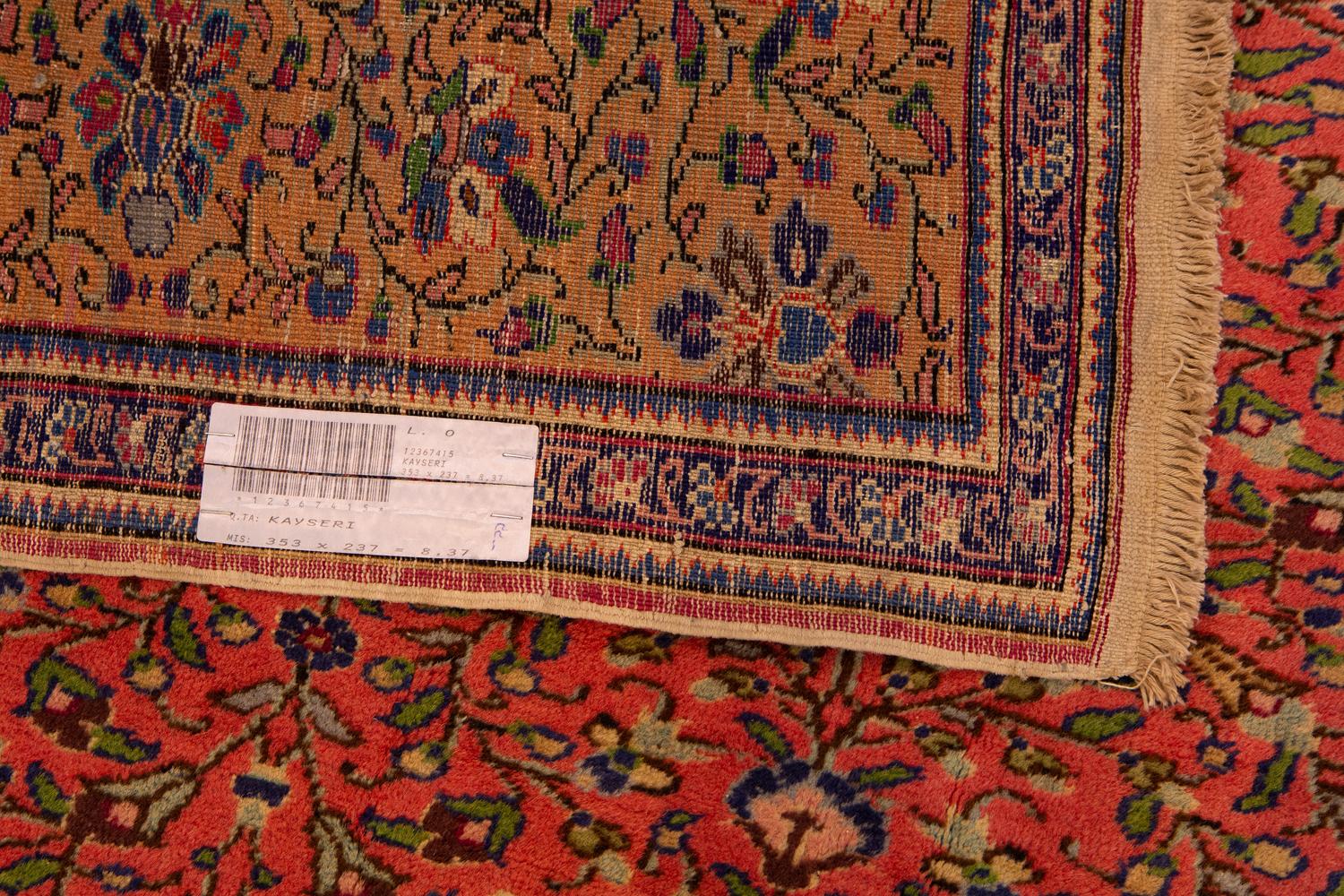 Kayseri Turkish Hand-Knotted Rug, 1950-1970 For Sale 5