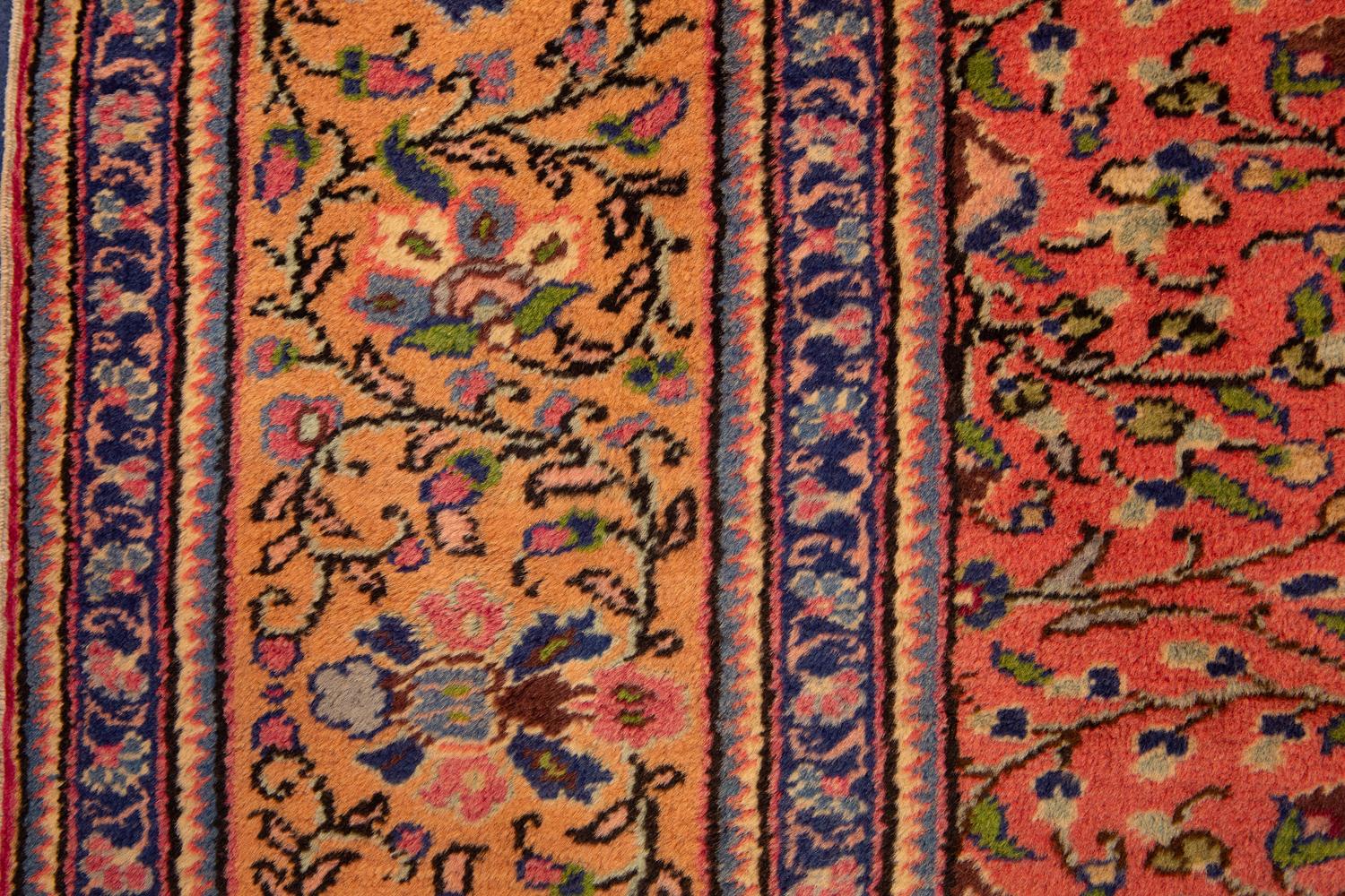Kayseri Turkish Hand-Knotted Rug, 1950-1970 For Sale 2