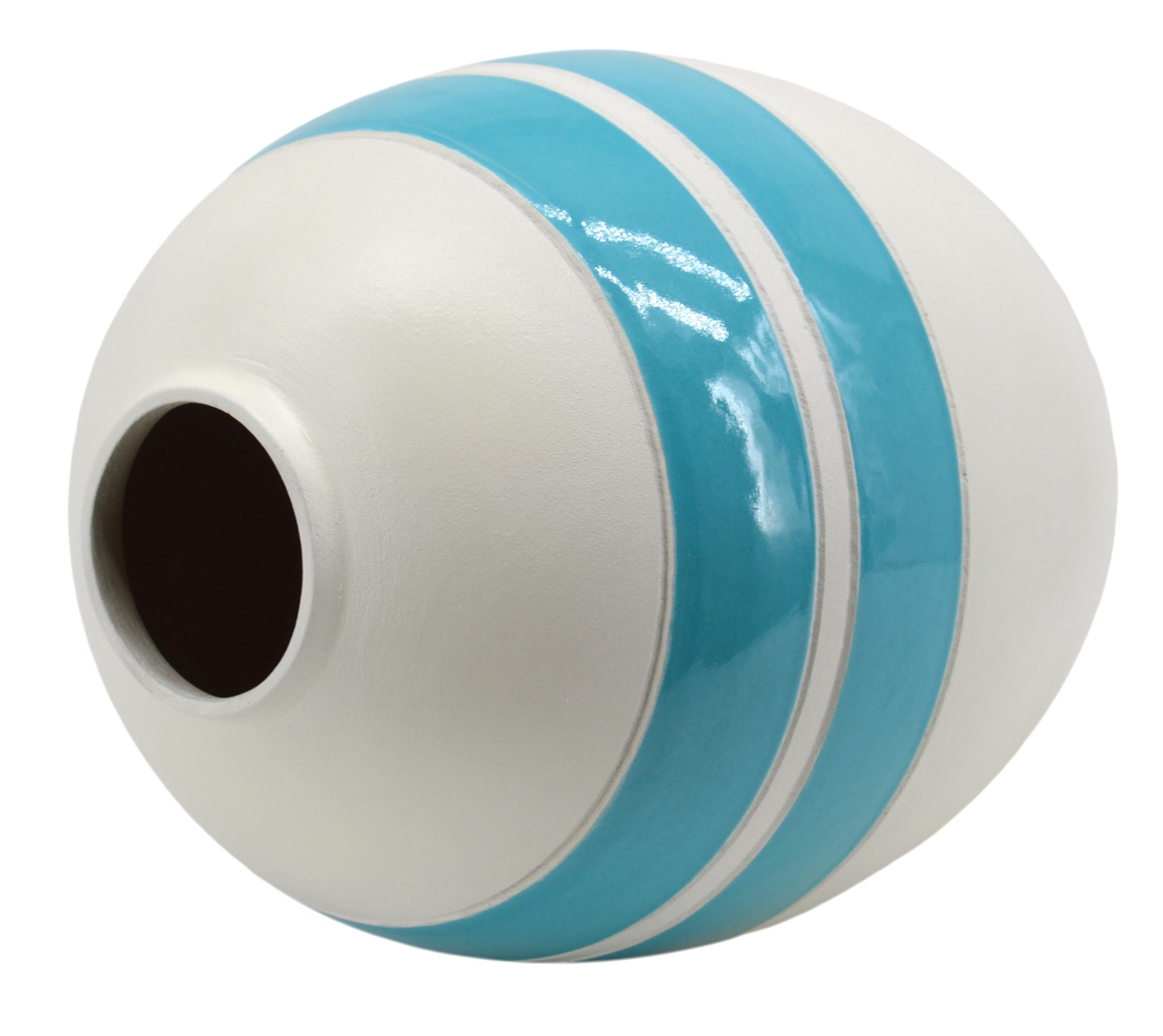 Francese Kaza, France,  Vaso di ceramica modernista, 1920 in vendita
