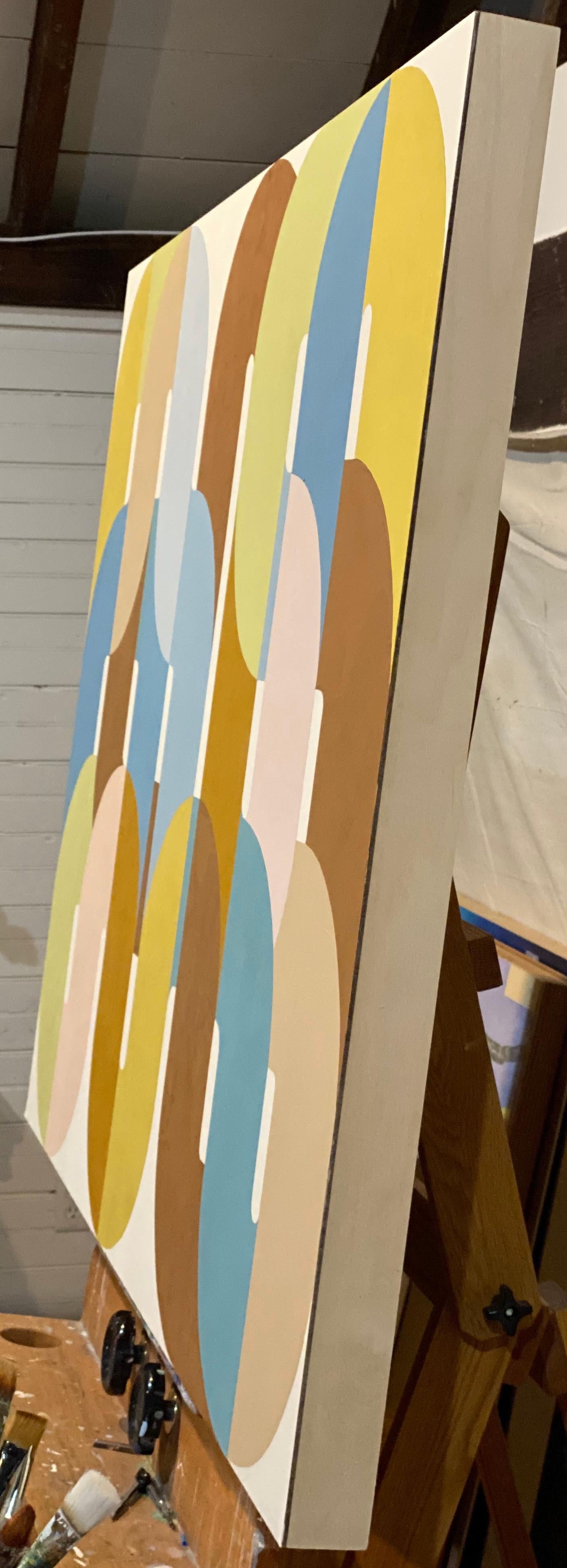 Auffälliges geometrisches abstraktes Gemälde im Labyrinthstil, Farbpalette aus der Mitte des Jahrhunderts – Painting von Kazaan Viveiros