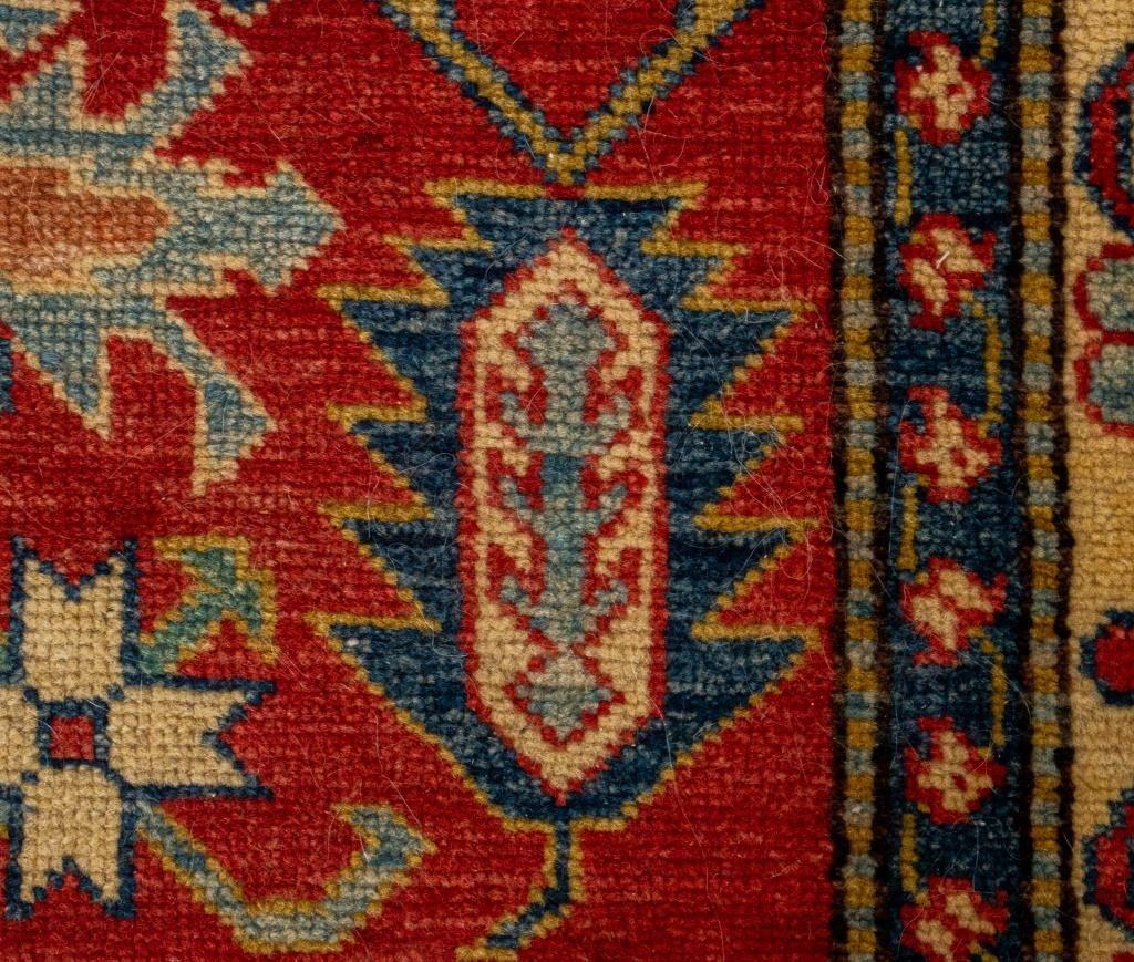 Kazak Geometrischer Teppich 5' x 3' (Wolle) im Angebot