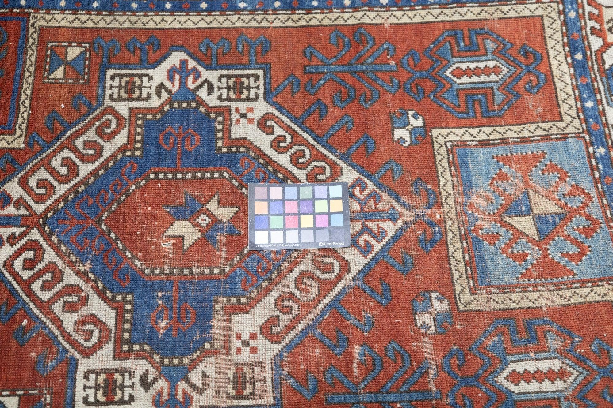 Kazak-Teppich 3'6'' x 5'3'' im Angebot 1