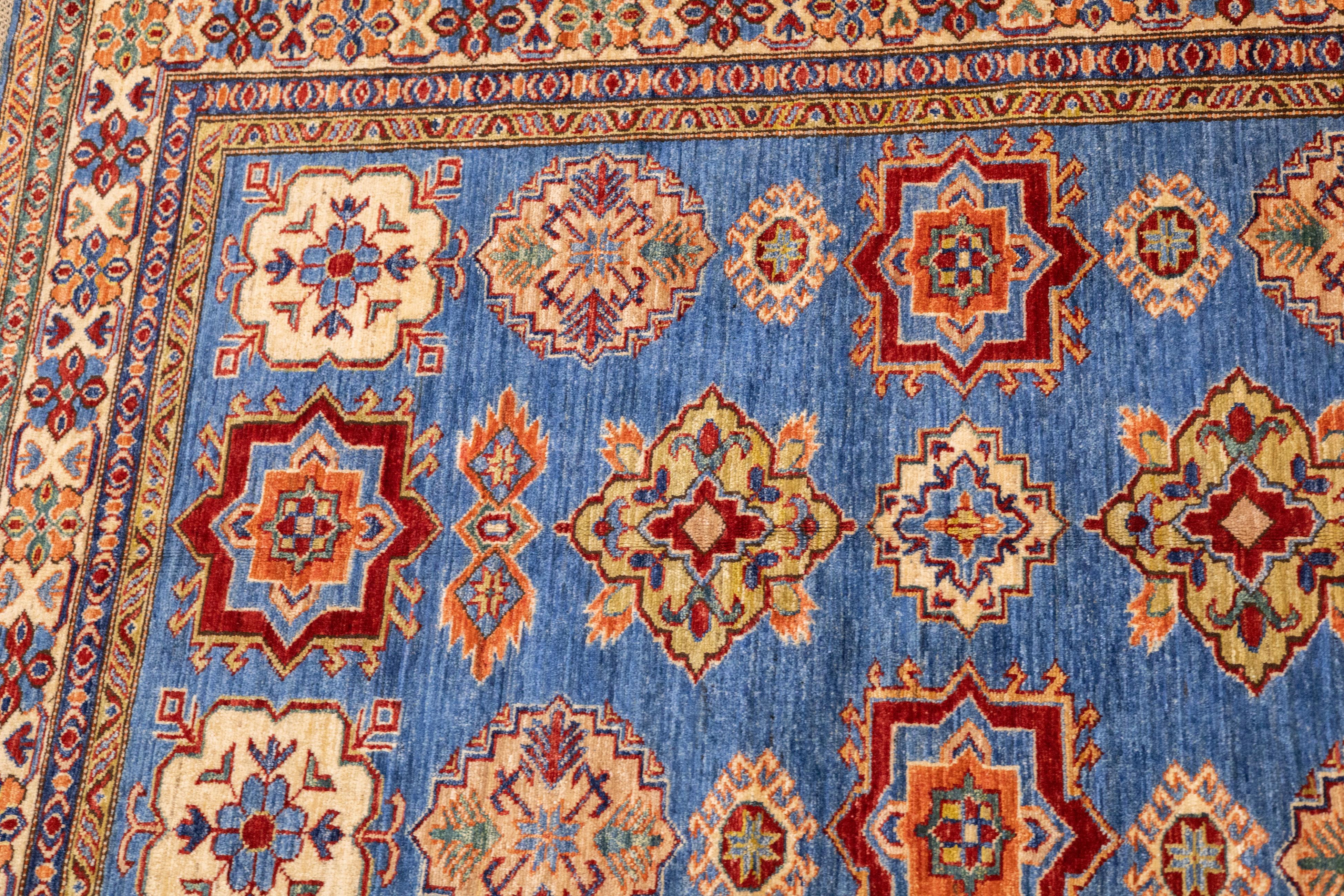 Kazak-Teppich 4'10'' x 6'8'' im Angebot 1