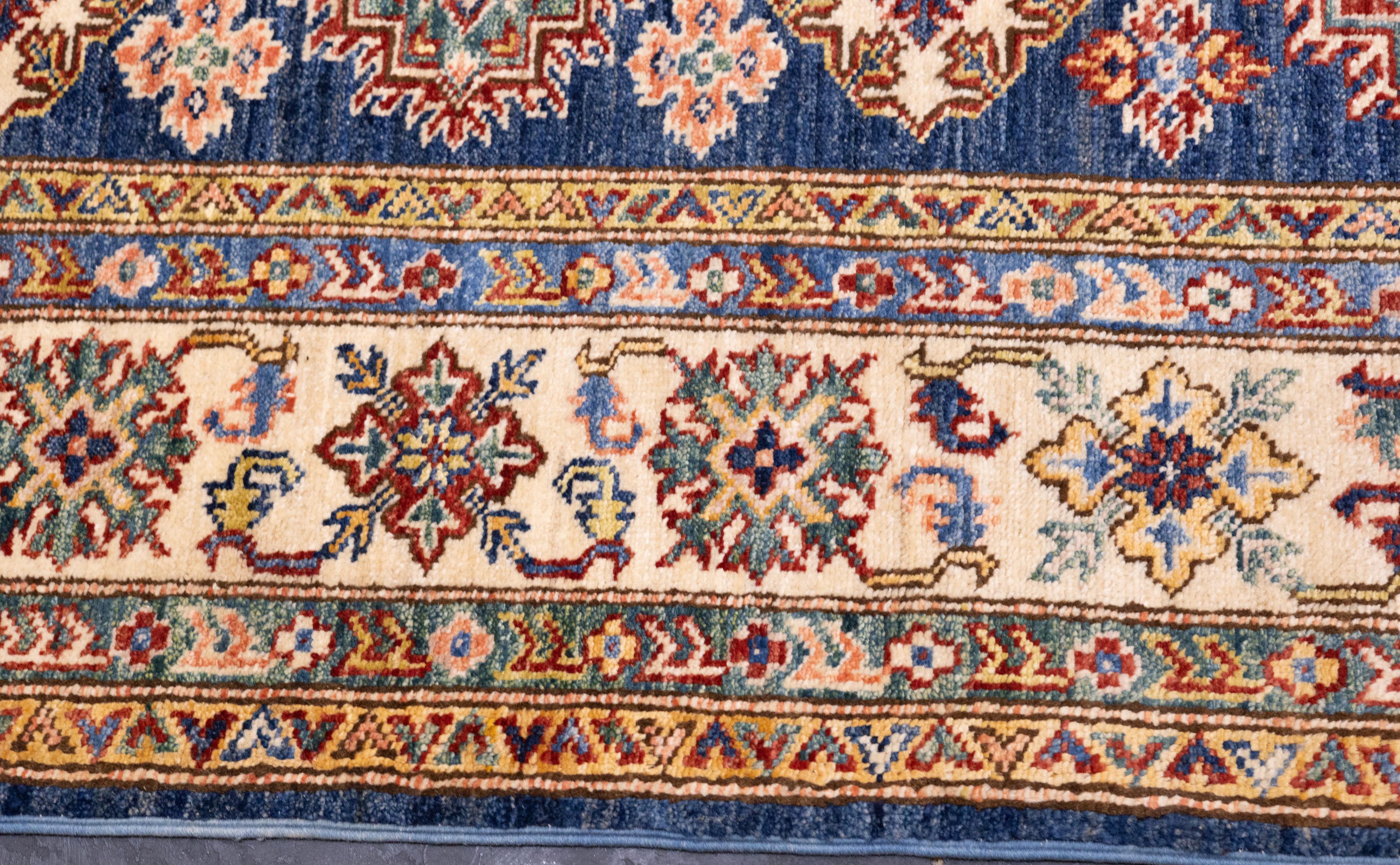 Alfombra Kazak 4'11'' x 7'1'' en venta 2