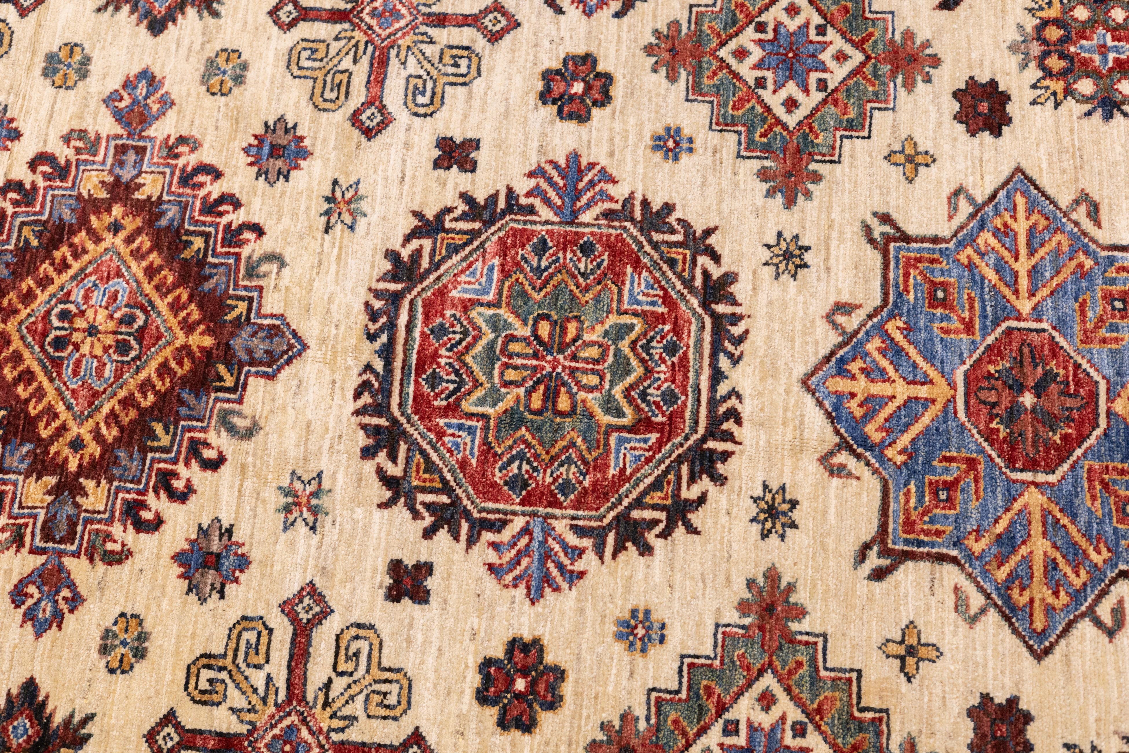 Kazak Rug 5'7'' x 9'1'' For Sale 2