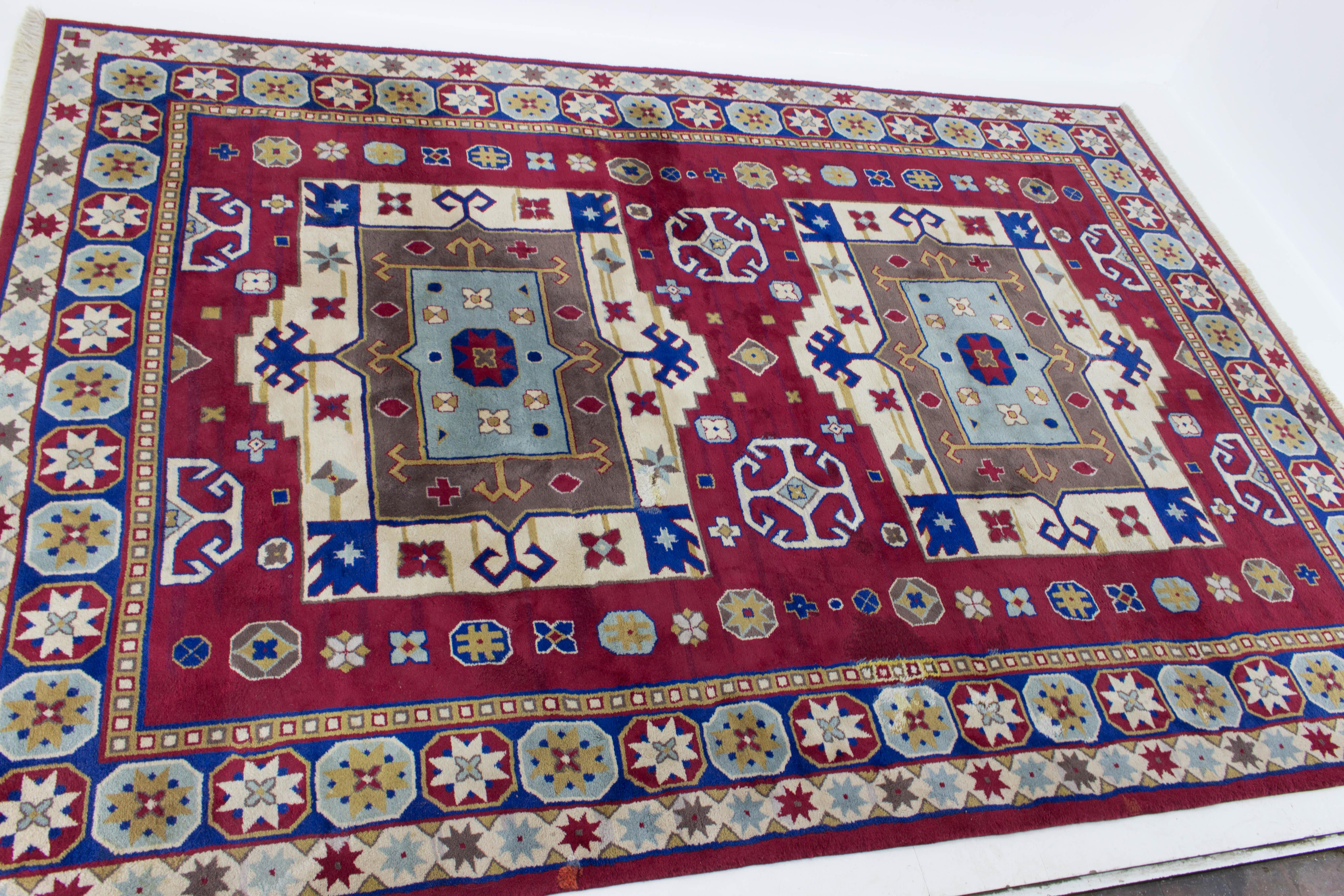 Kazak Rug, Hand Knotted, circa 1960s For Sale 7