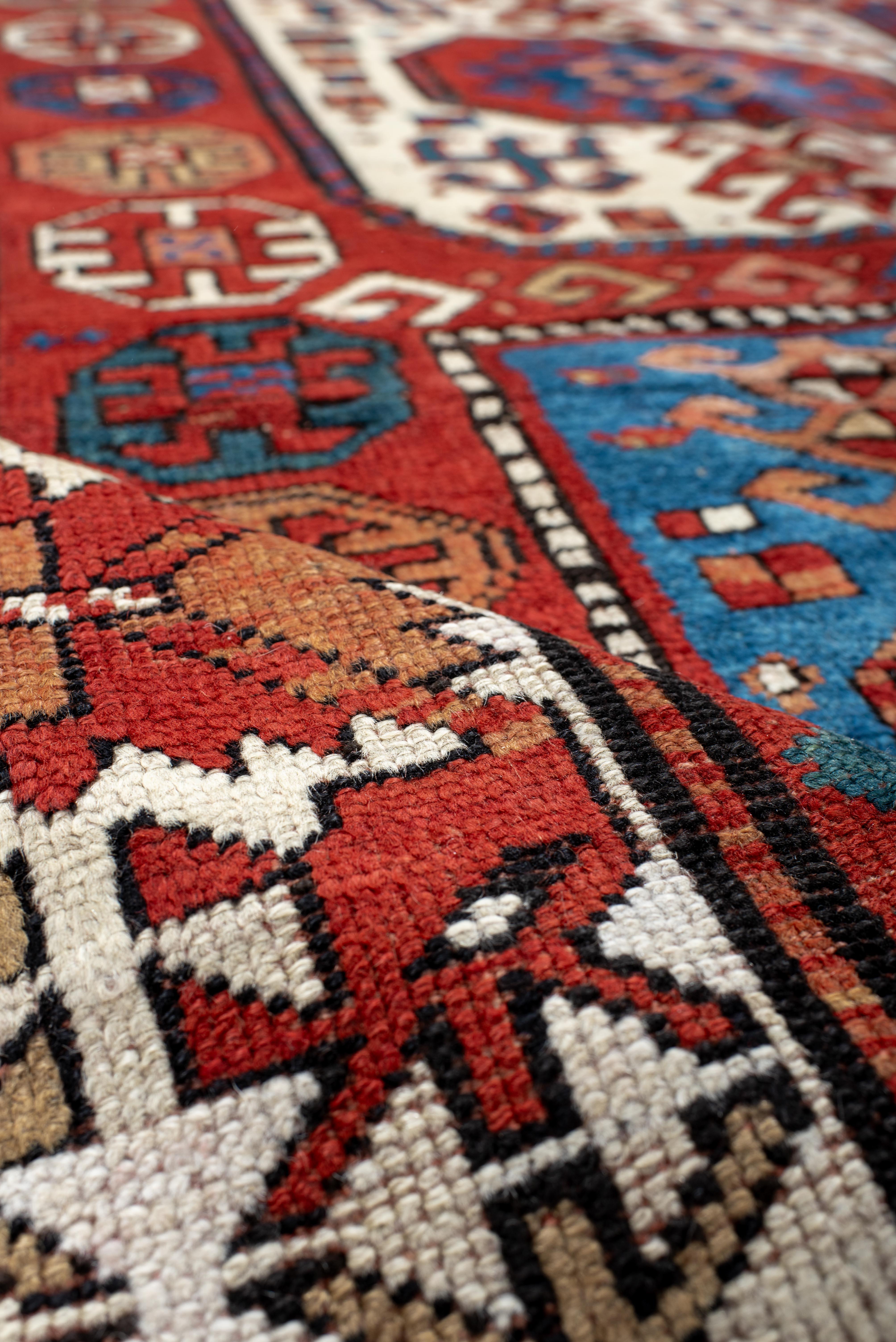 Kazak Rug Tribal Medallion and Hooked Motif Design In Good Condition For Sale In New York, NY