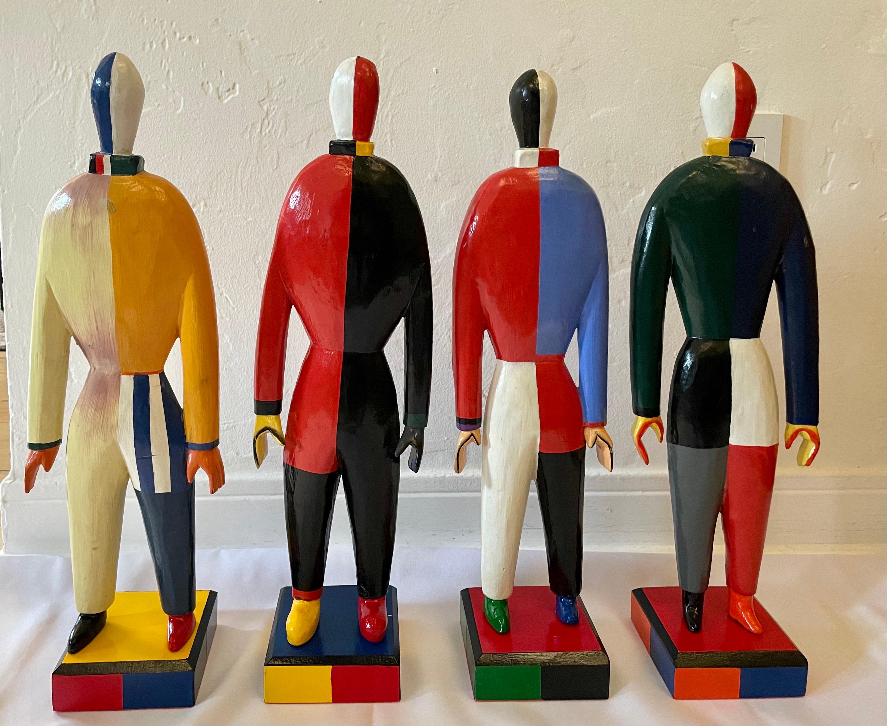 Kazimir Malevich Sculptures avant-gardes Sportsmen, Groupe original de 4 pièces en vente 8