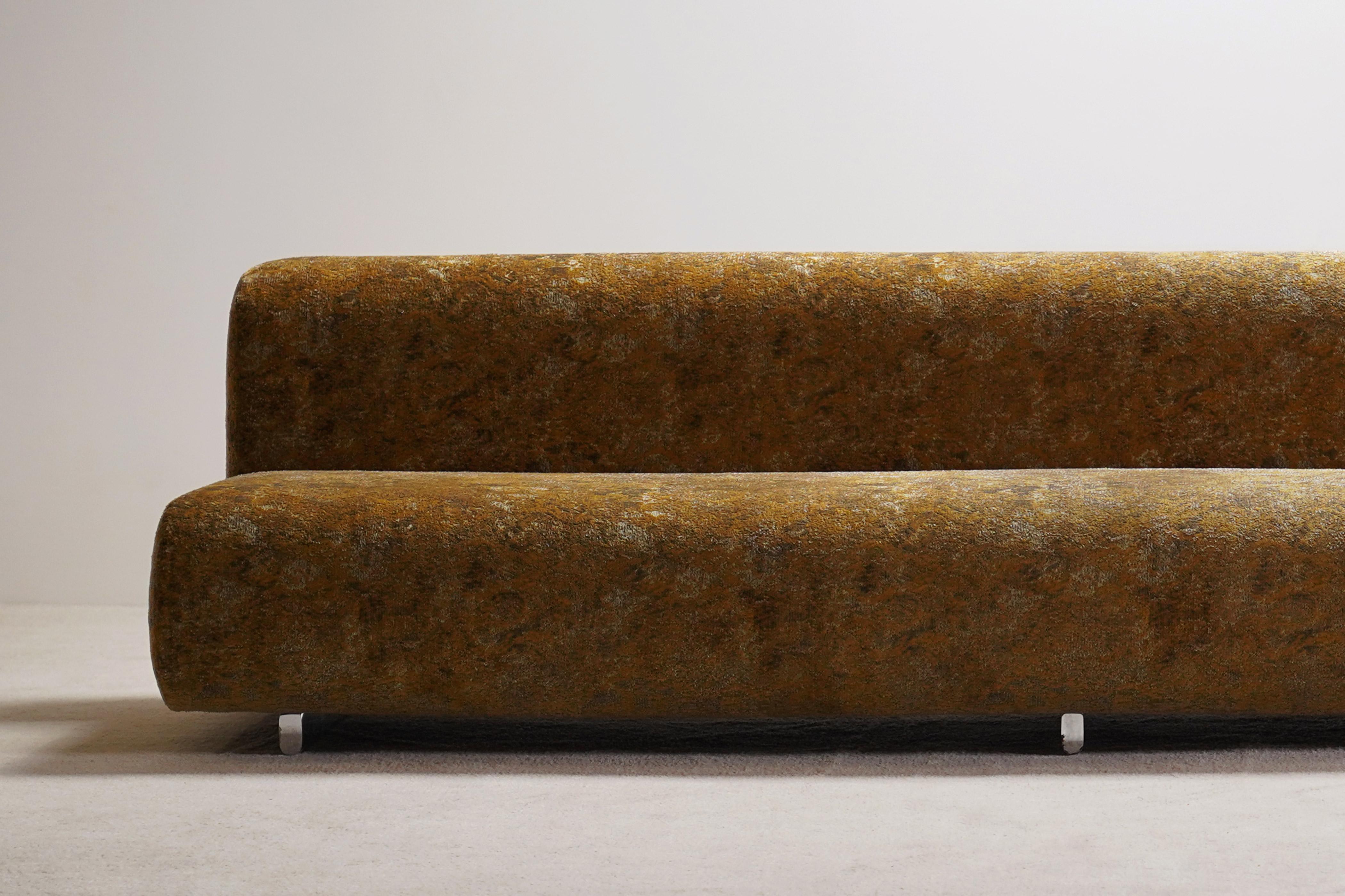 Kazuhide Takahama, Divano Suzanne a 4 o 3 posti. Edizione Gavina, 1965. In condizioni ottime in vendita a Paris, FR