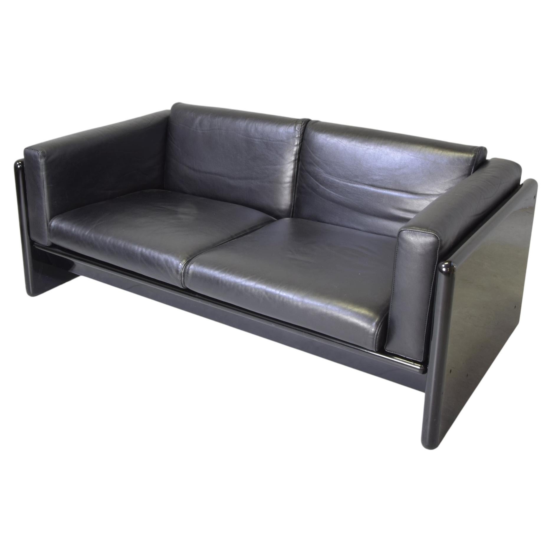 Kazuhide Takahama for Gavina Black Lacquered Wood Leather Two-Seater Sofa 1977 For Sale