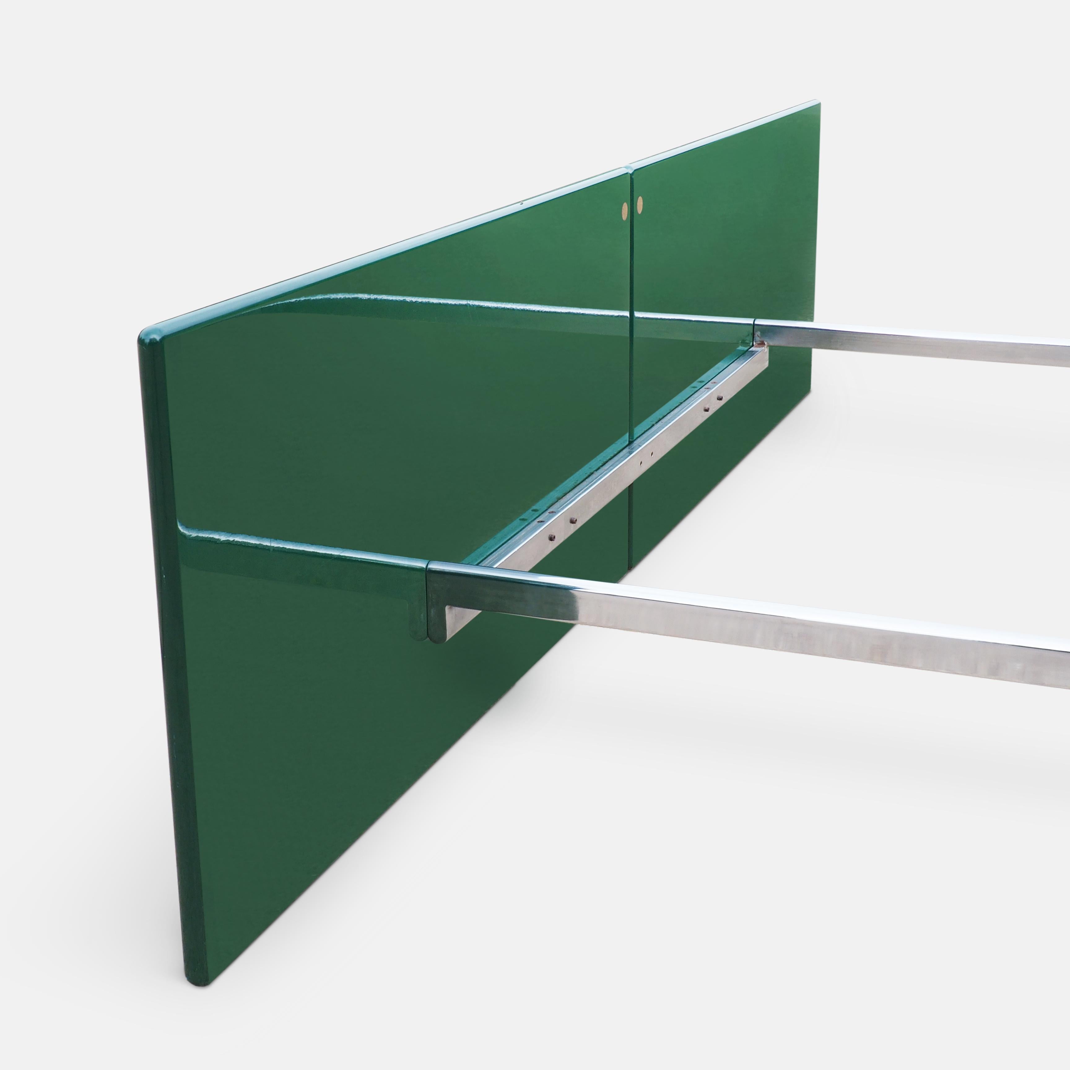 Kazuhide Takahama Green Lacquered Bed Frame for Simon, Dino Gavina, Italy, 1970s 4