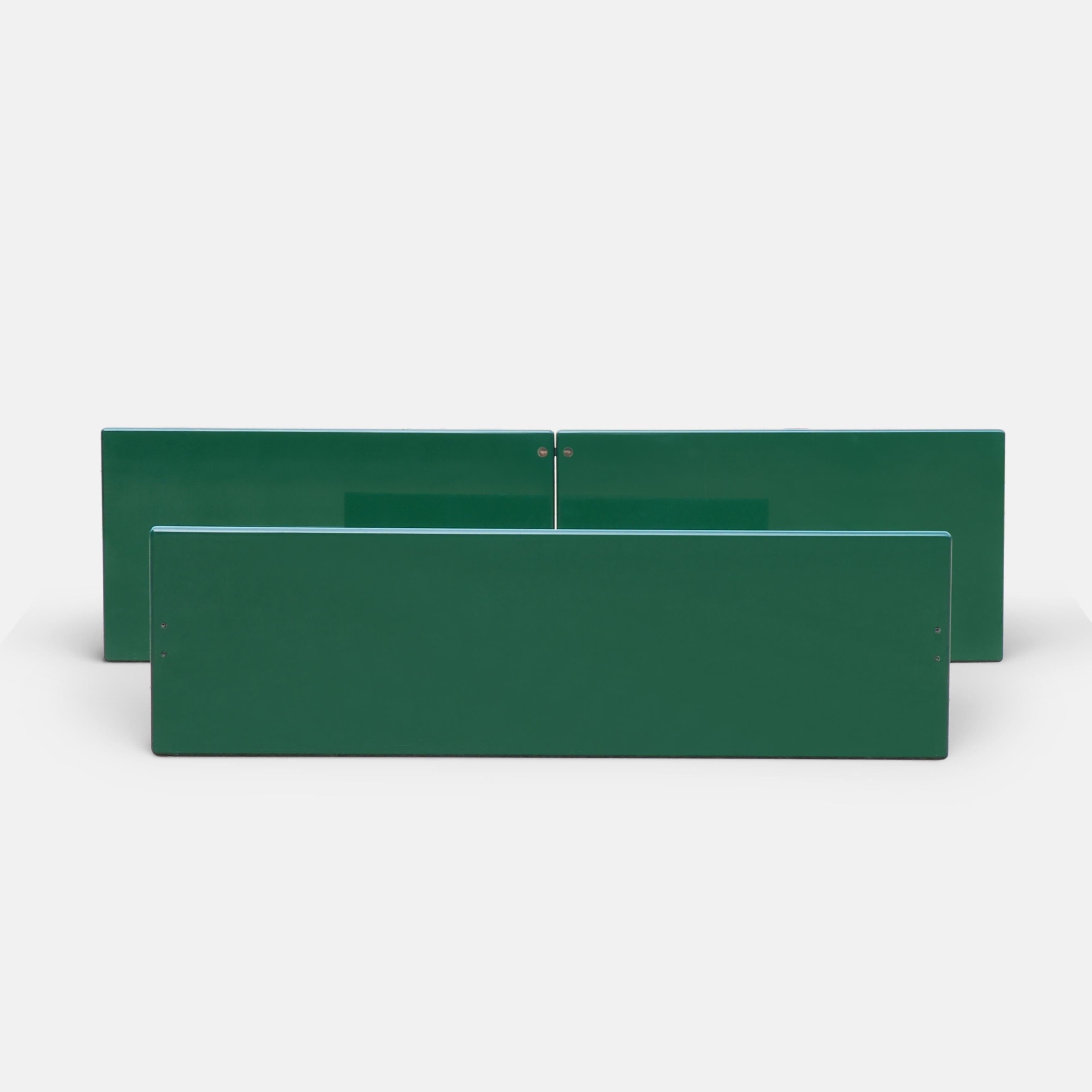 Kazuhide Takahama Green Lacquered Bed Frame for Simon, Dino Gavina, Italy, 1970s 1