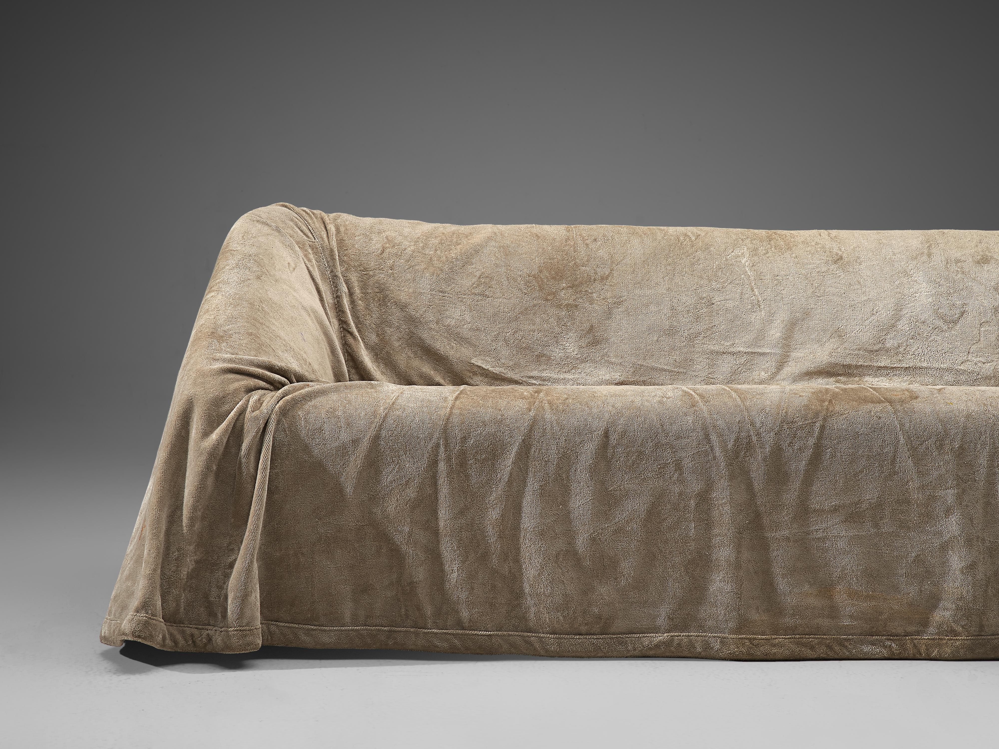 Mid-Century Modern Kazuhide Takahama 'Mantilla' Sofa Model 225 in Velvet