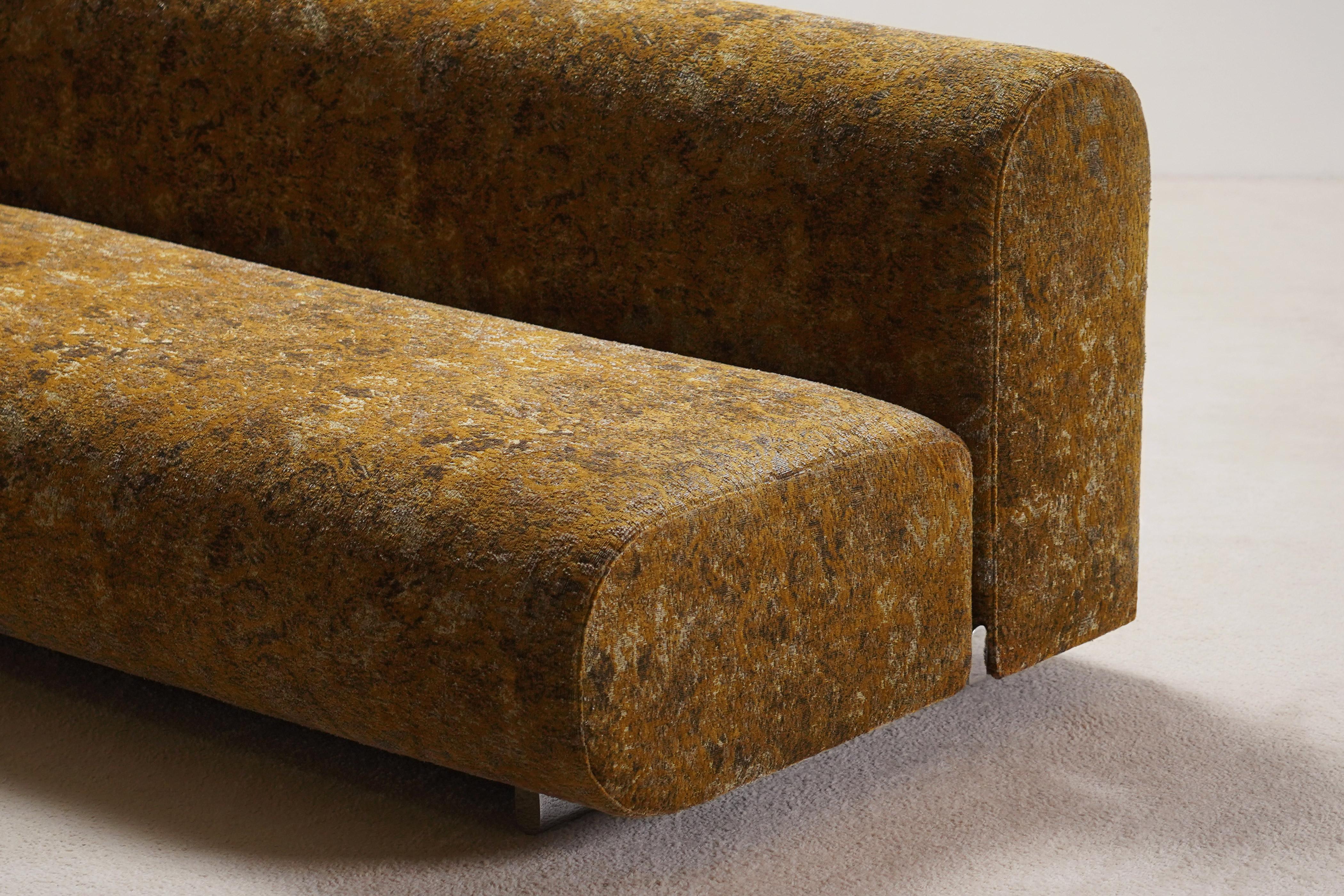 Kazuhide Takahama, Pair of Suzanne Lounge Chairs. Gavina Edition, 1965. 4