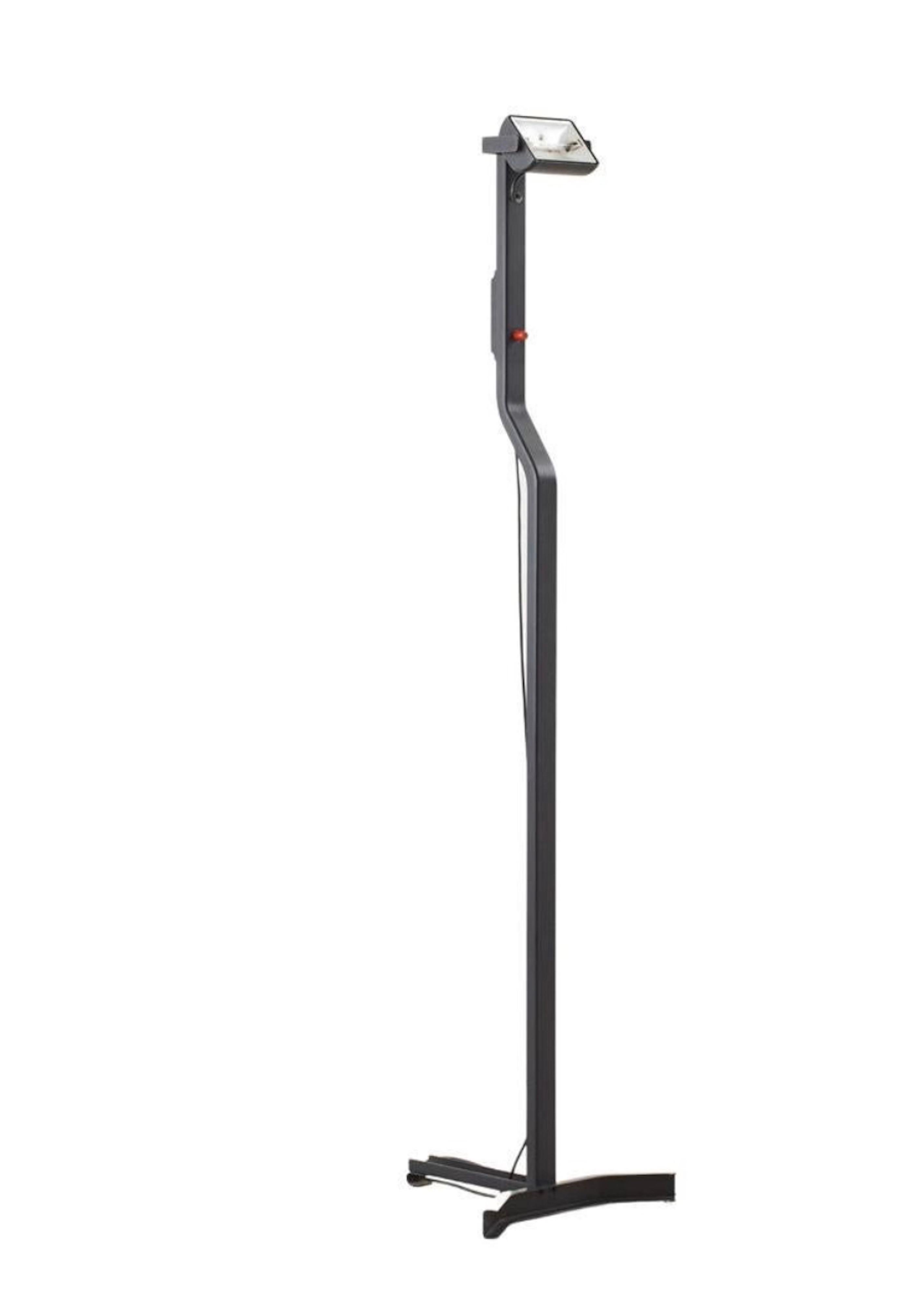 This floor lamp designed for Sirrah is a great example of Takahama's futuristic minimalist aesthetic. 
The Sirio T floor lamp uses a halogen bulb encased in a simple metal cap, adjustable for different moods, with a dimmer switch. This stem also