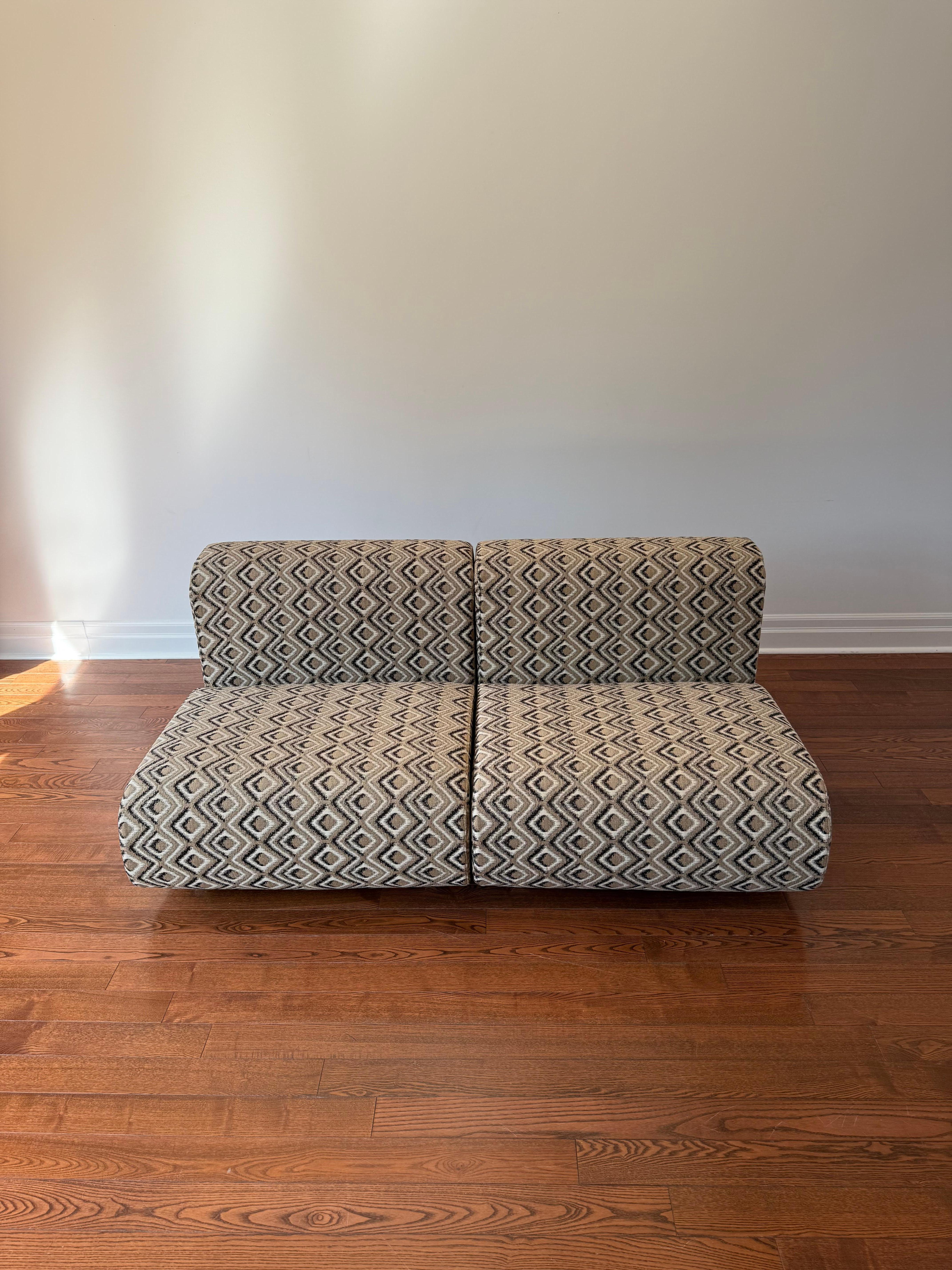 Kazuhide Takahama Suzanne Loungesessel für Knoll International [1 LEFT] (Mitte des 20. Jahrhunderts) im Angebot