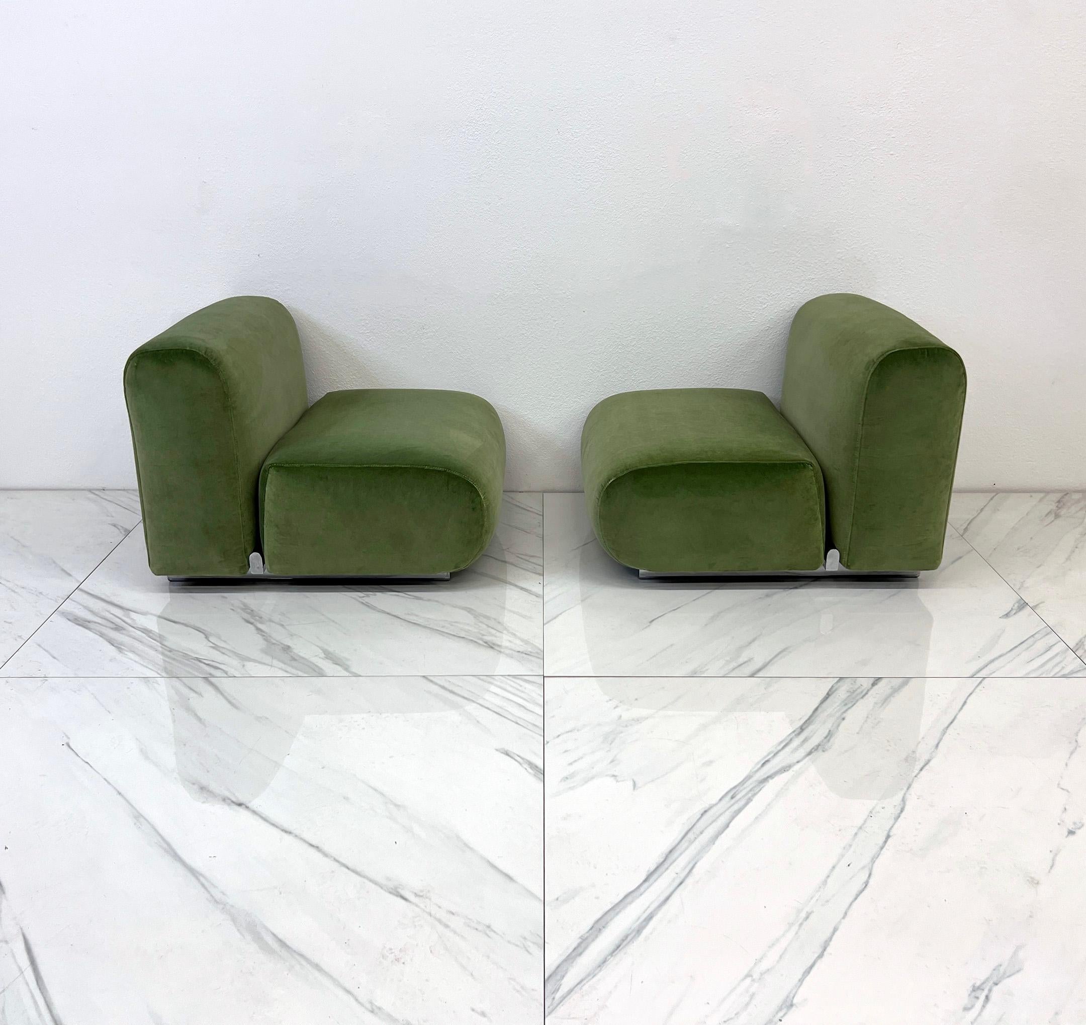 Velours Kazuhide Takahama, Suzanne fauteuils de salon, une paire, Gavina SpA, 1965 en vente
