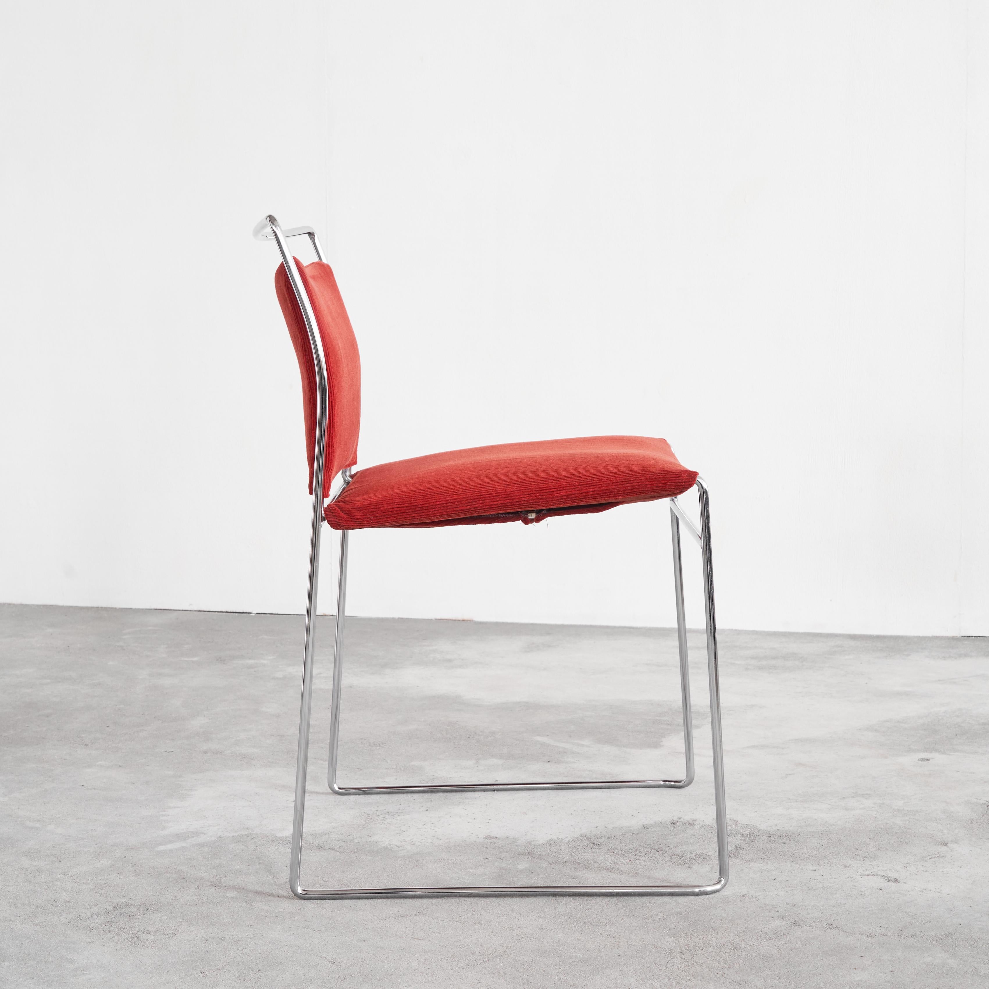 Kazuhide Takahama 'Tulu' Chair in Red Corduroy for Simon International 1966 In Good Condition For Sale In Tilburg, NL