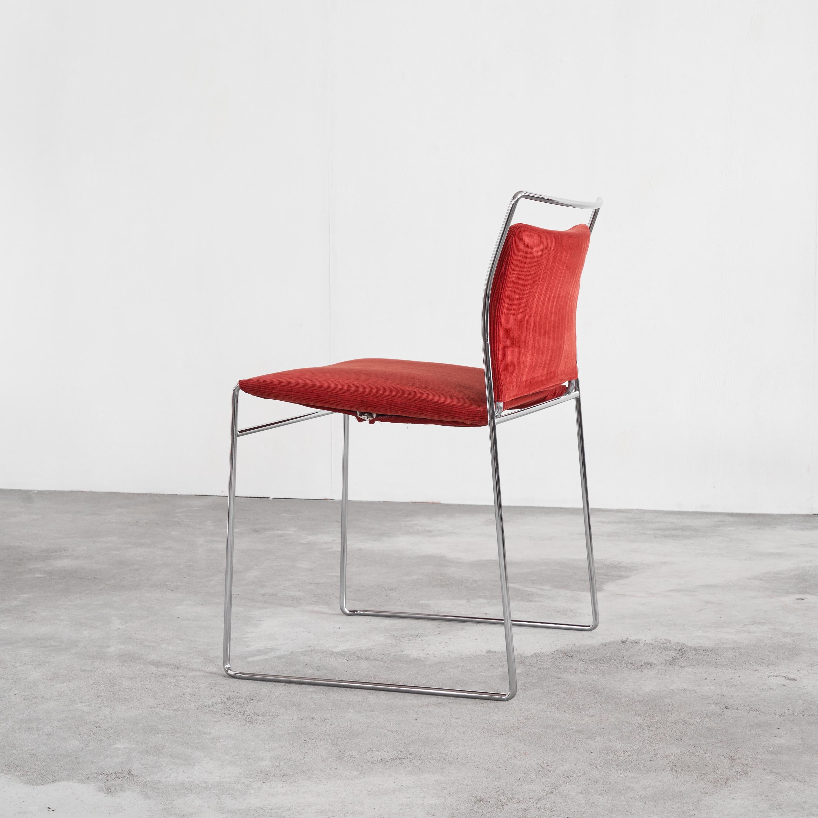 Sedia 'Tulu' di Kazuhide Takahama in velluto a coste rosse per Simon International 1966 in vendita 1
