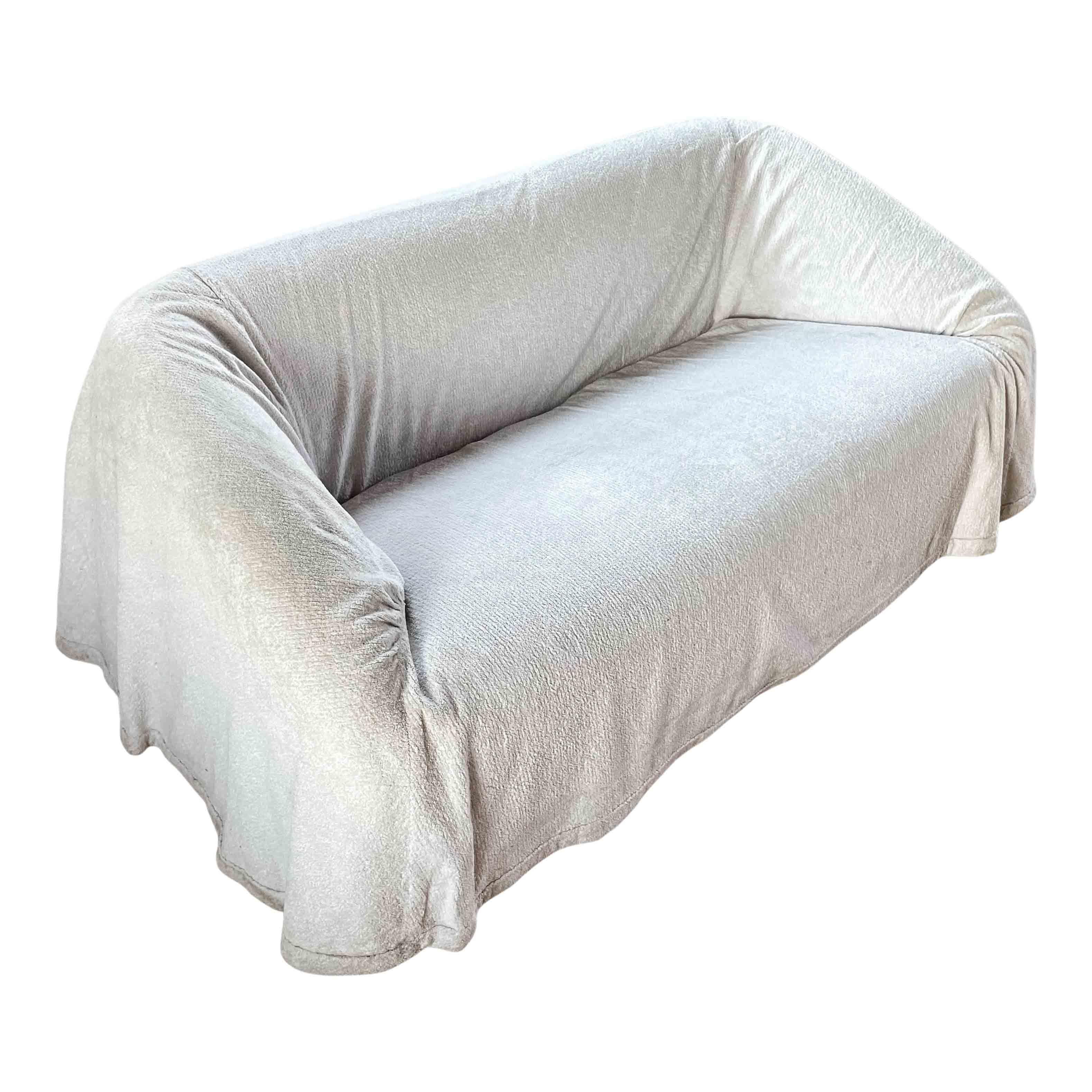 Cotton Kazuhide Takahama White Velvet “Mantilla” Two-Seater Sofa for Studio Simon, 1973 For Sale