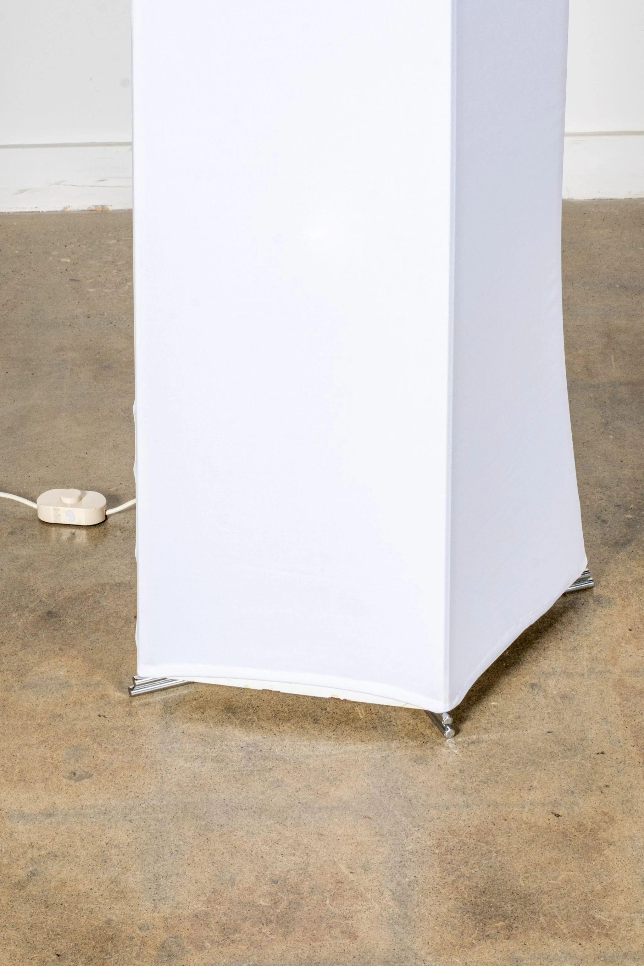 KAZUKI 3 Model Floor Lamp In Good Condition For Sale In Toronto, CA