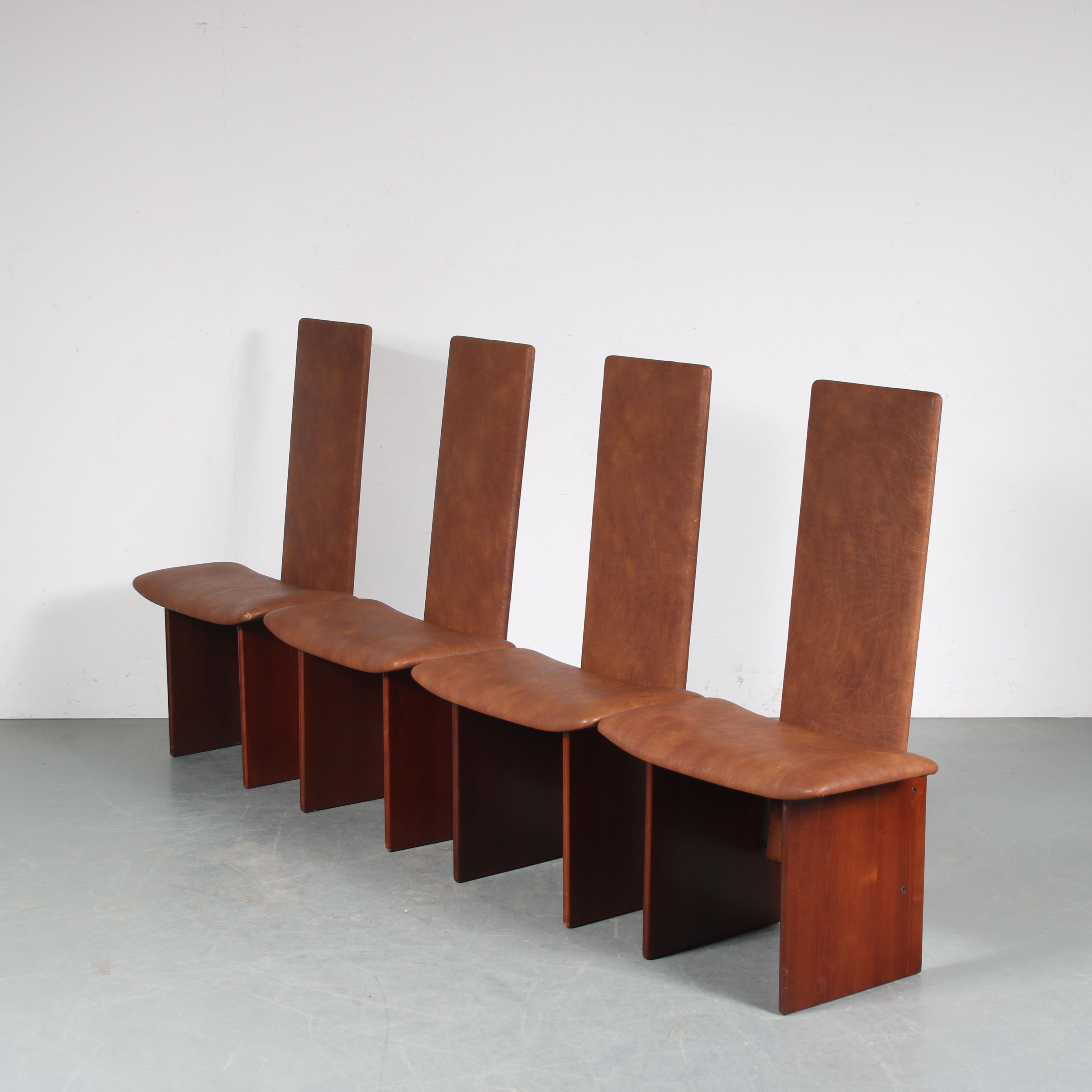 Italian “Kazuki” Dining Chairs by Kazuhide Takahama for Gavina, Italy 1980 For Sale