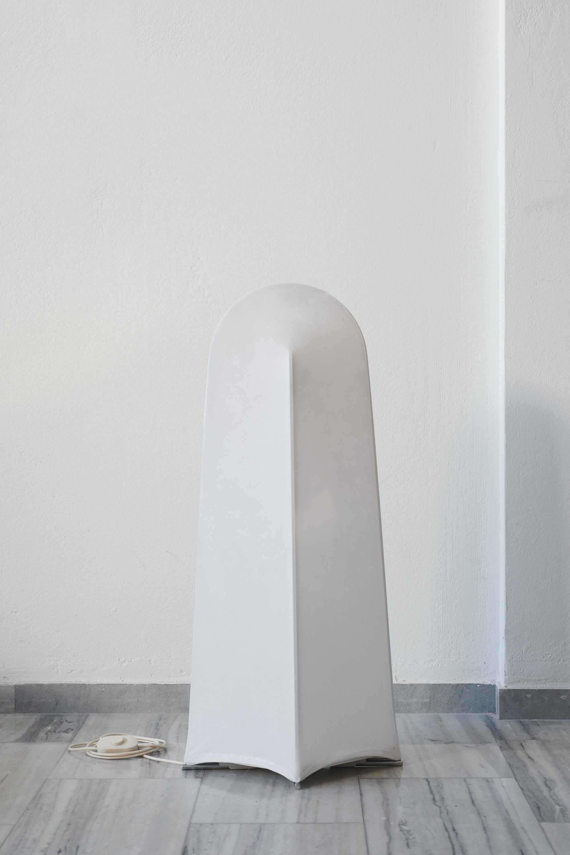 Kazuki floor lamp by Kazuhide Takahama by Sirrah, 1975 In Good Condition For Sale In Athens, Attiki
