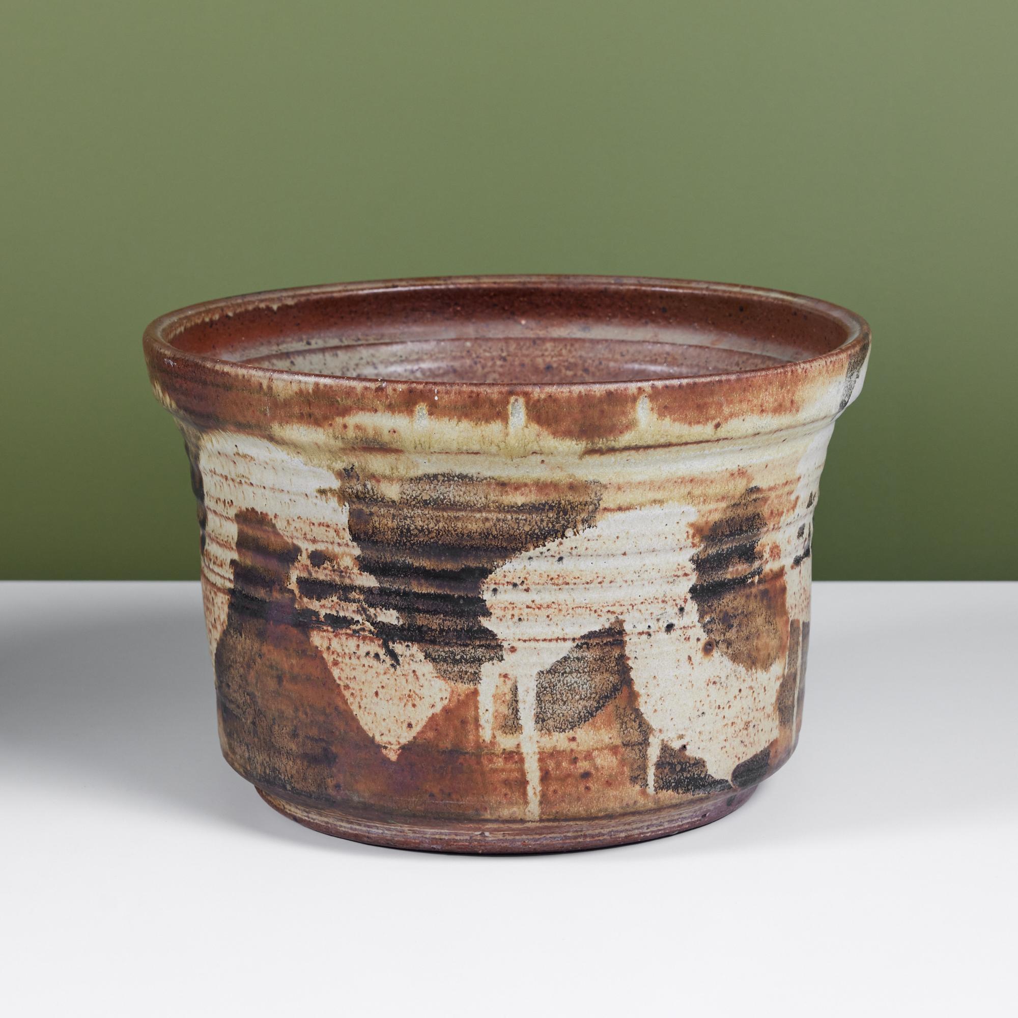 Kazuko Matthews Keramik glasiertes Pflanzgefäß (amerikanisch) im Angebot