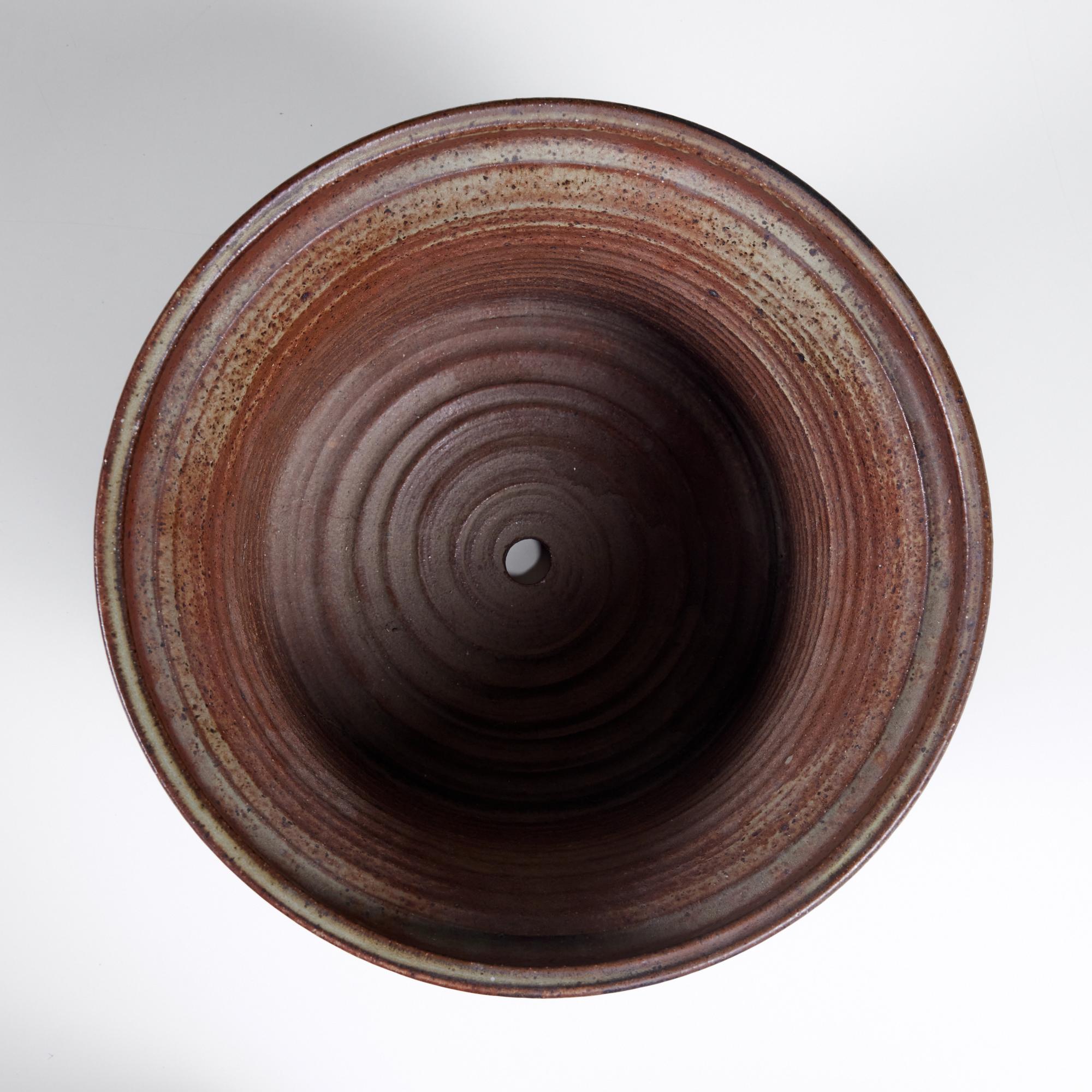 Kazuko Matthews Keramik glasiertes Pflanzgefäß im Zustand „Gut“ im Angebot in Los Angeles, CA