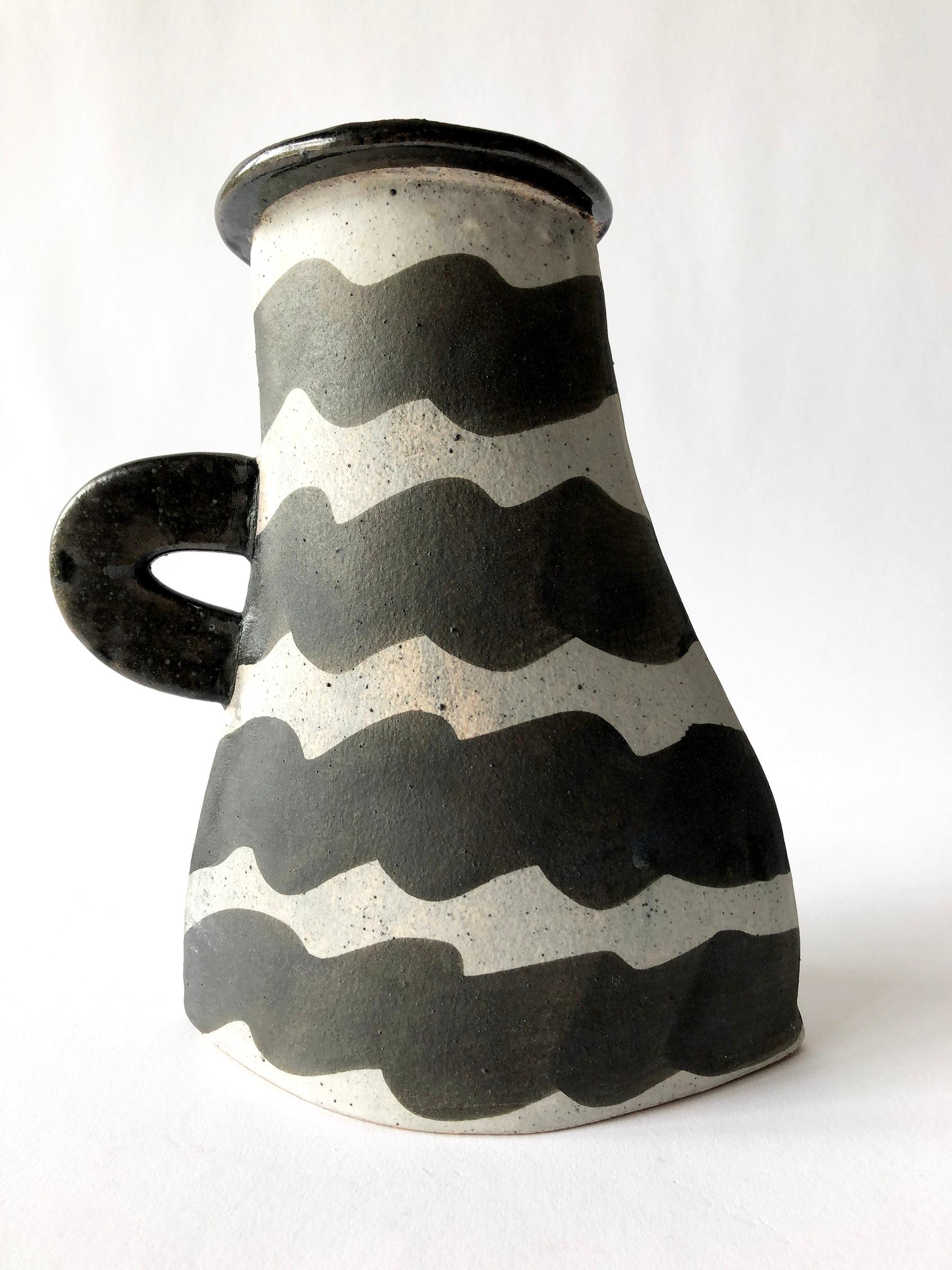 Flattened stoneware Postmodernist vase by California architectural artist Kazuko Matthews. Vase measures 9