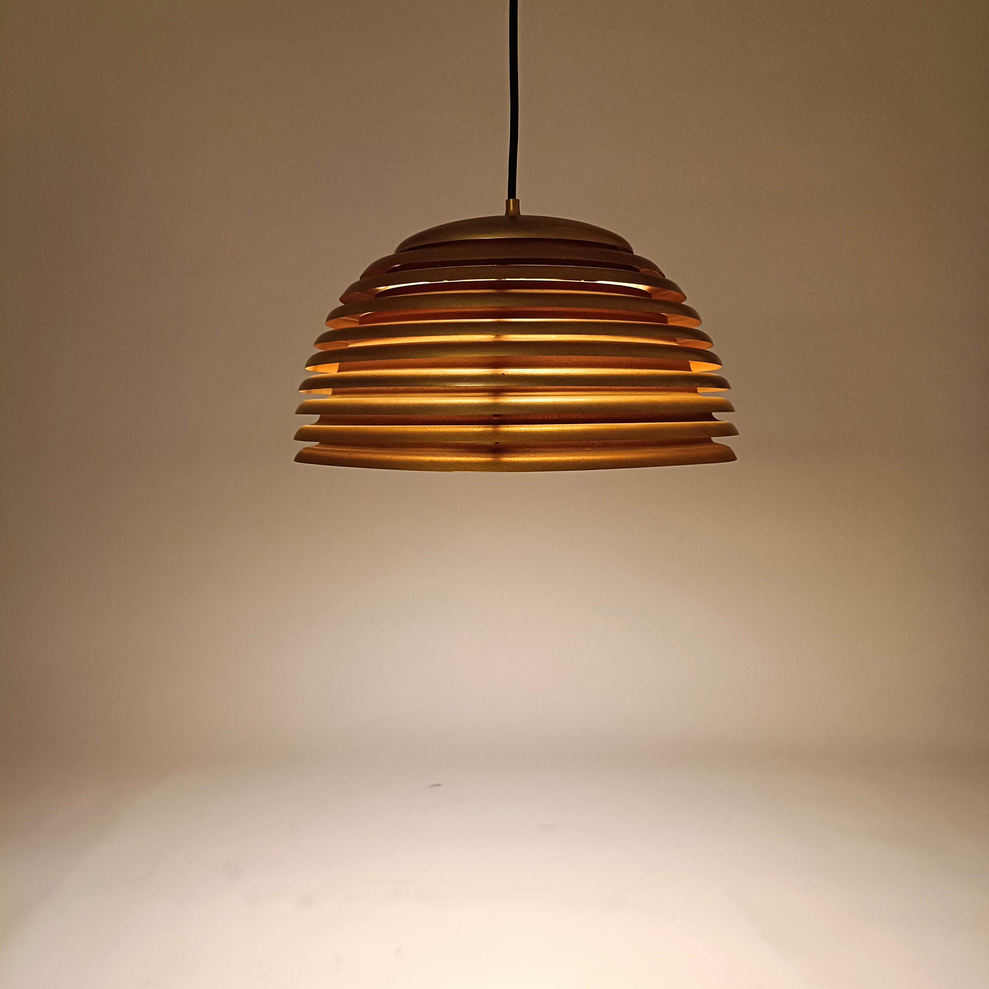Kazuo Motozawa für Staff Leuchten. A Space Age Pendelleuchte, Deutschland, 1970er Jahre im Angebot 1
