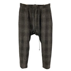 KAZUYUKI KUMAGAI (ATTACHMENT) Größe XL Schwarz Creme texturierte sinnliche Hose