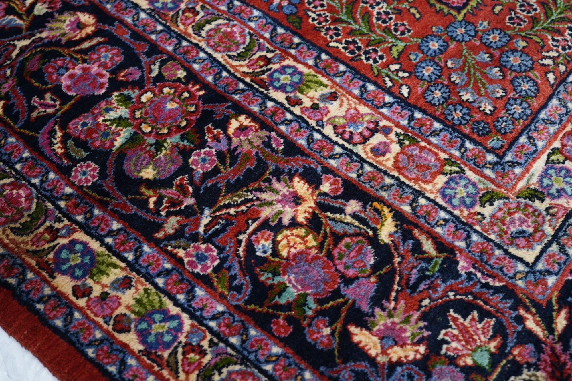 Tapis Kazvin 10'4'' x 19'4'' Excellent état - En vente à New York, NY