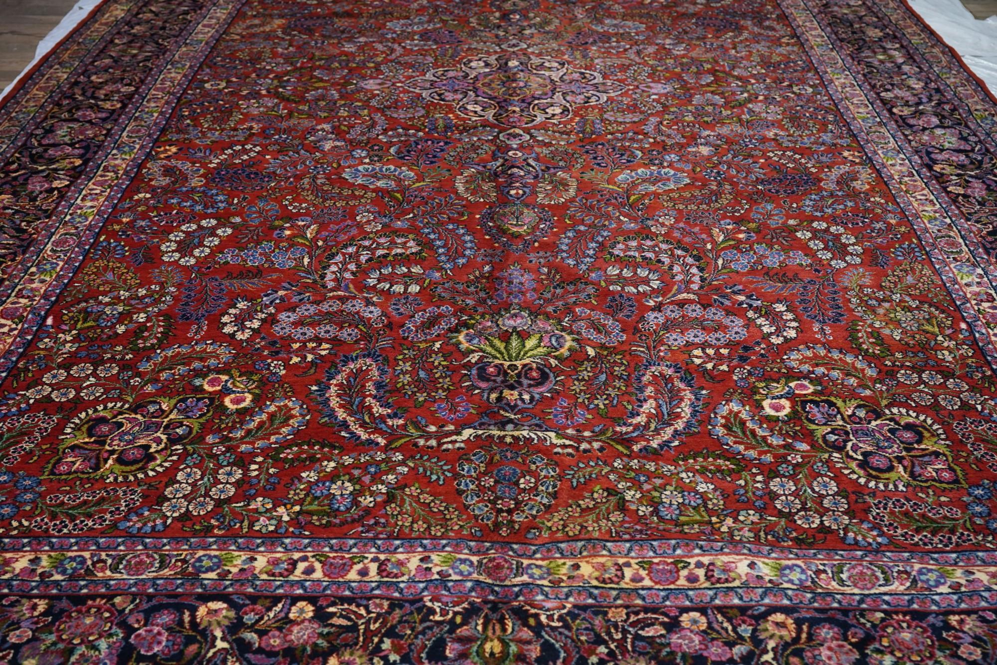 Tapis Kazvin 10'4'' x 19'4'' en vente 3