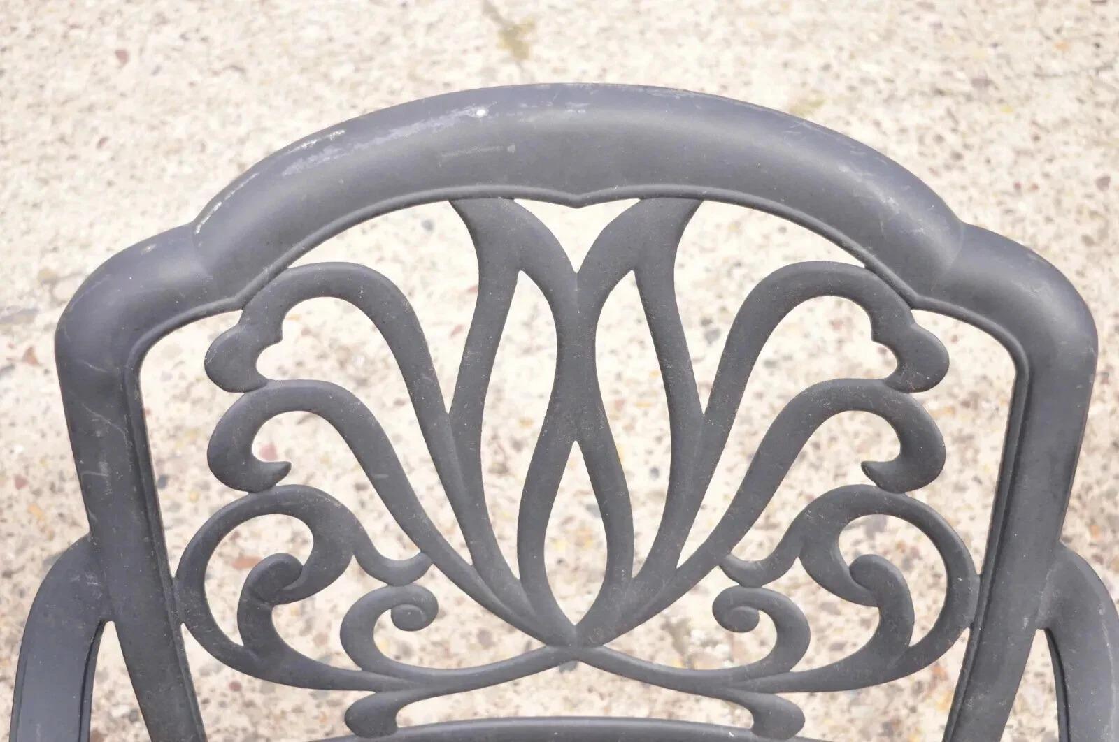 KB Patio Elizabeth Collection Sedie a braccioli da giardino in alluminio - Set di 6 In condizioni buone in vendita a Philadelphia, PA