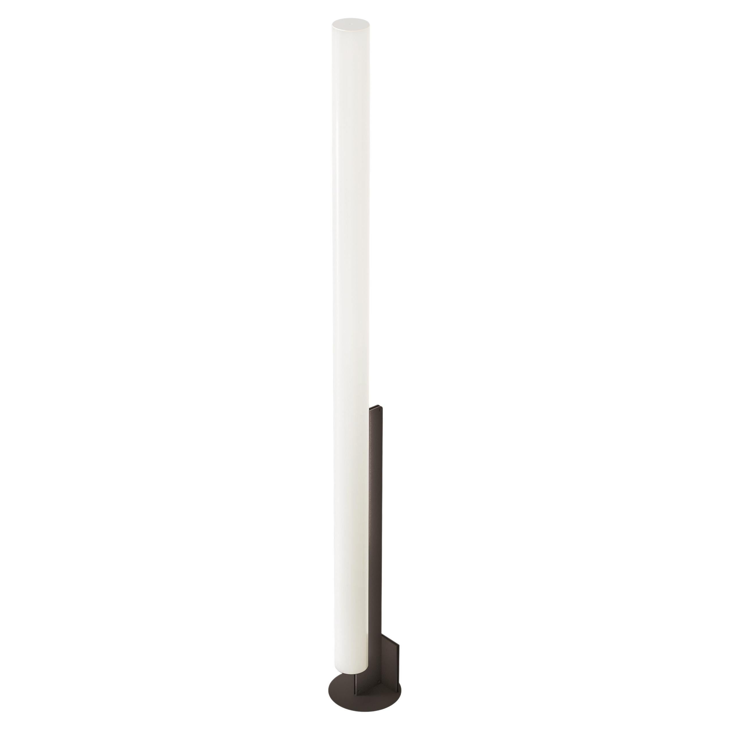 KDLN Contemporary MODEL T Led Floor Lamp Black For Sale