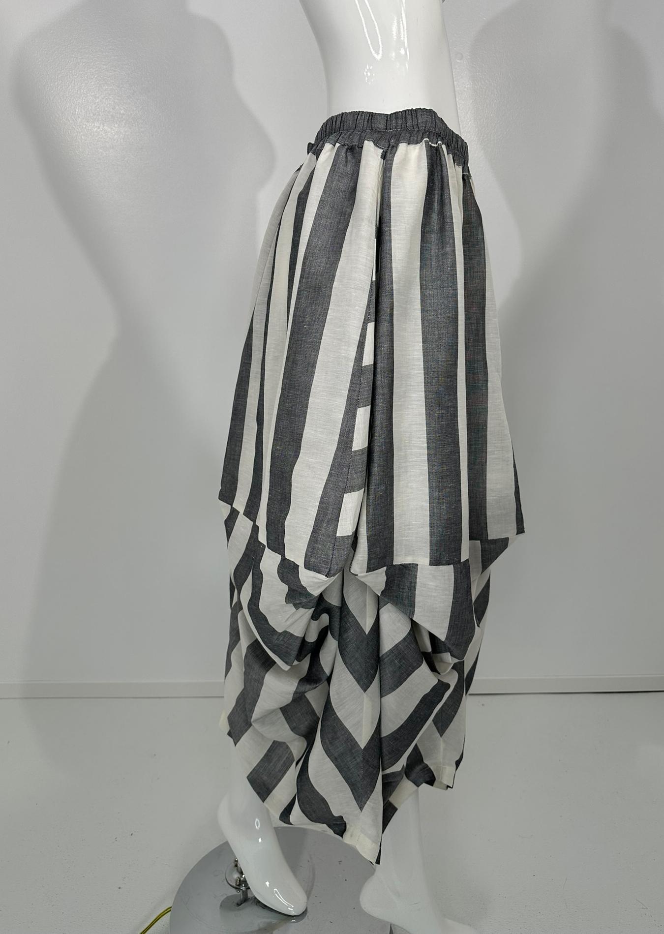Kedem Sasson Gris y Blanco Lino Raya Ancha Drapeado Arte de Llevar Falda S-M en venta 7