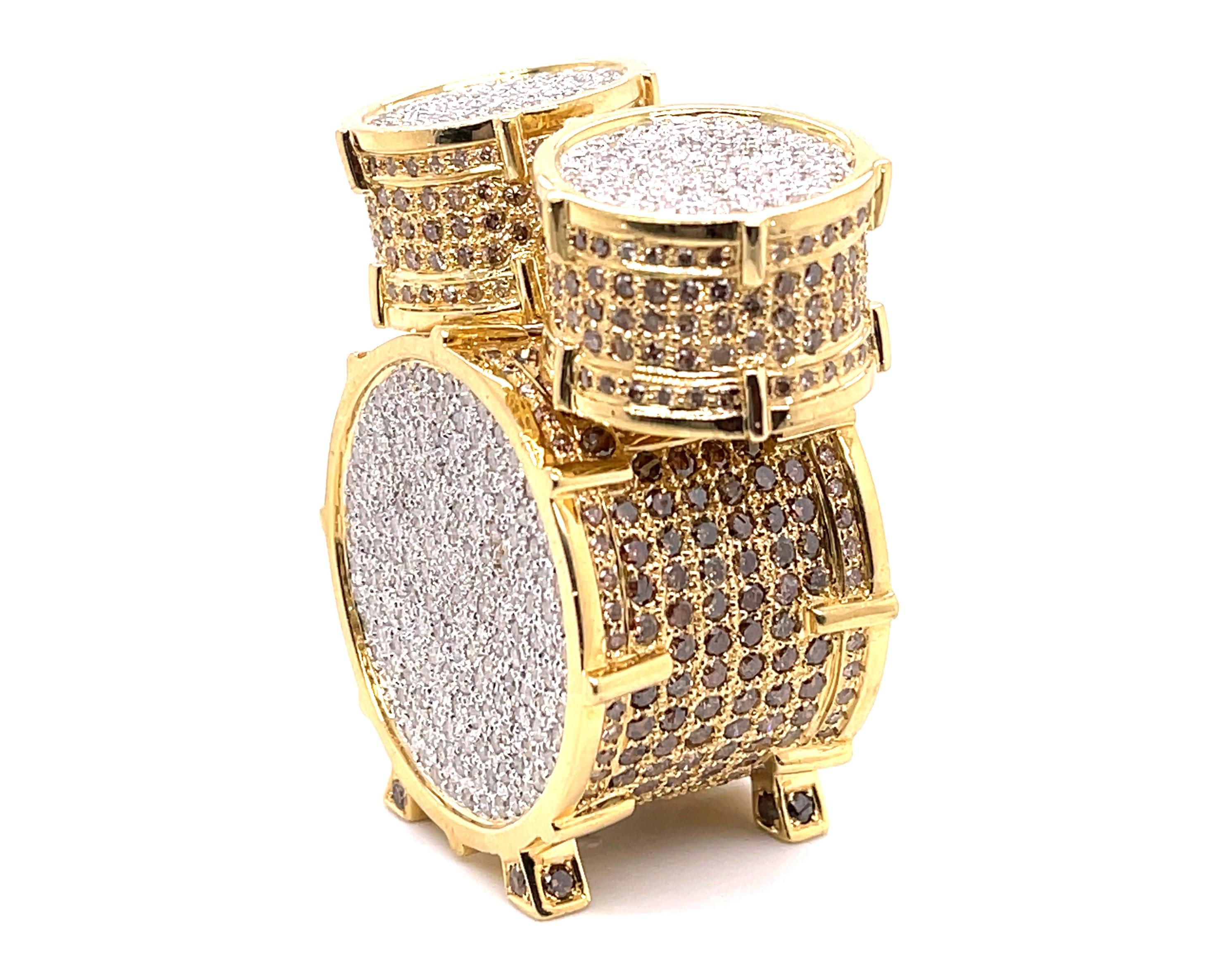 Custom Made 18k Yellow Gold Drum Set figurine with 22.91 Carats of Diamond
Total Carat Weight: 22.91 Carat
Brown Diamonds: 16.86 Carats
White Diamonds: 6.05 Carats
Metal: 133.61 grams, 18k Yellow Gold 